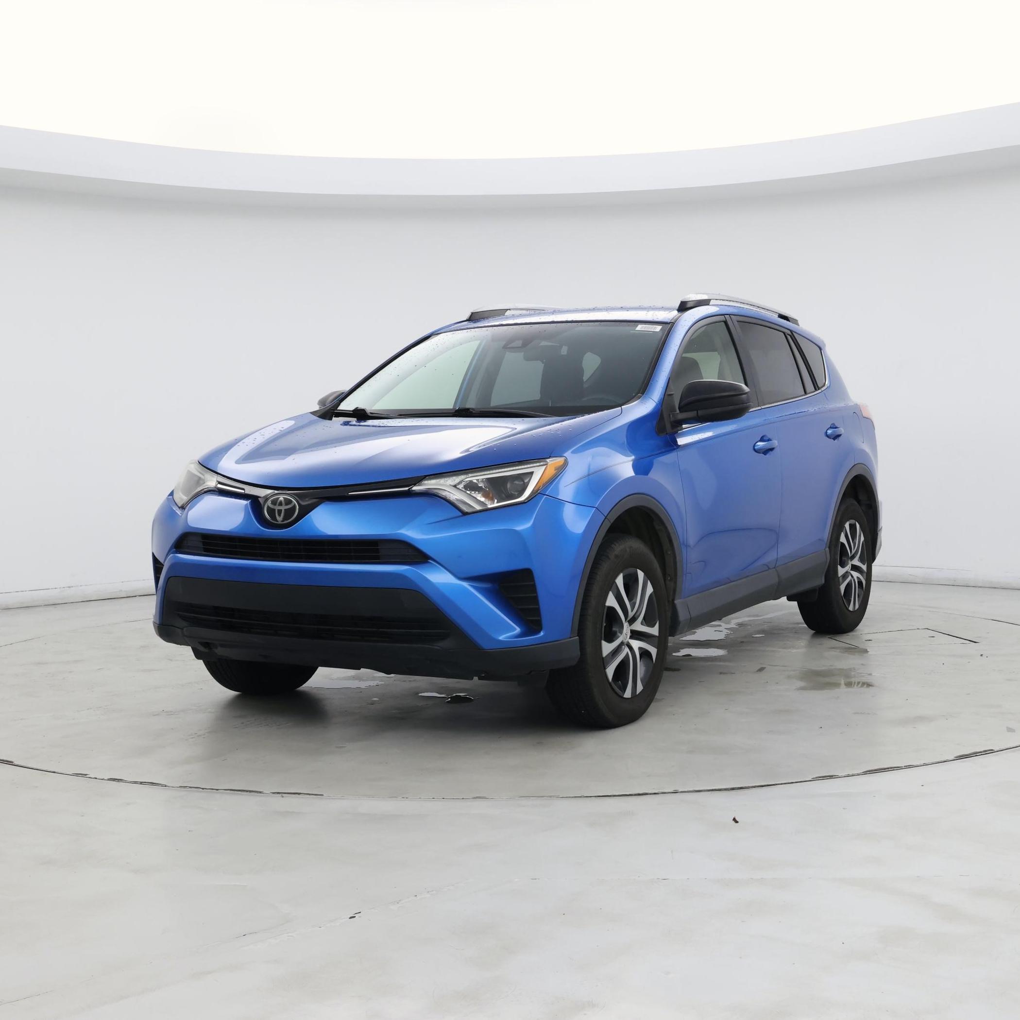 Thumbnail: 2018 Toyota RAV4 - 4