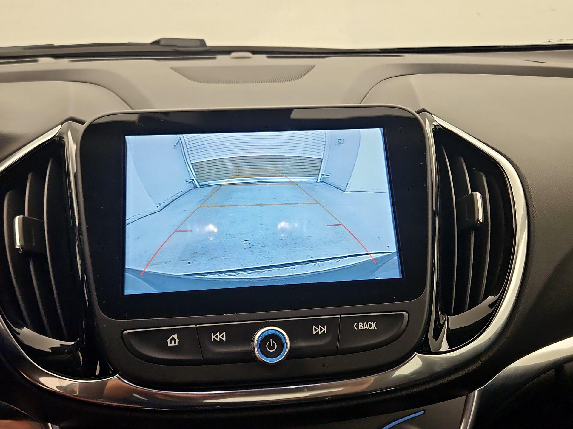 Thumbnail: 2018 Chevrolet Volt - 14