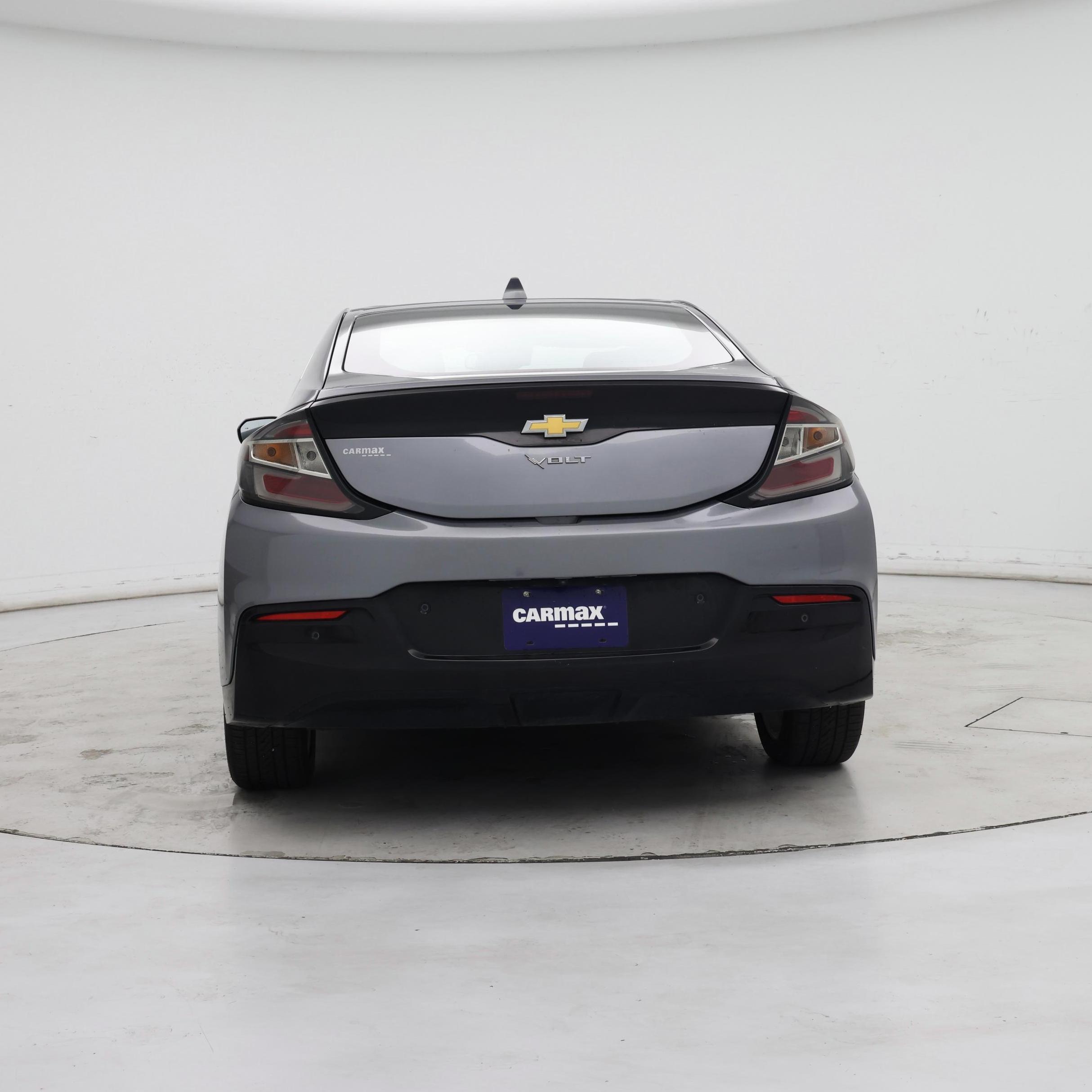 Thumbnail: 2018 Chevrolet Volt - 6