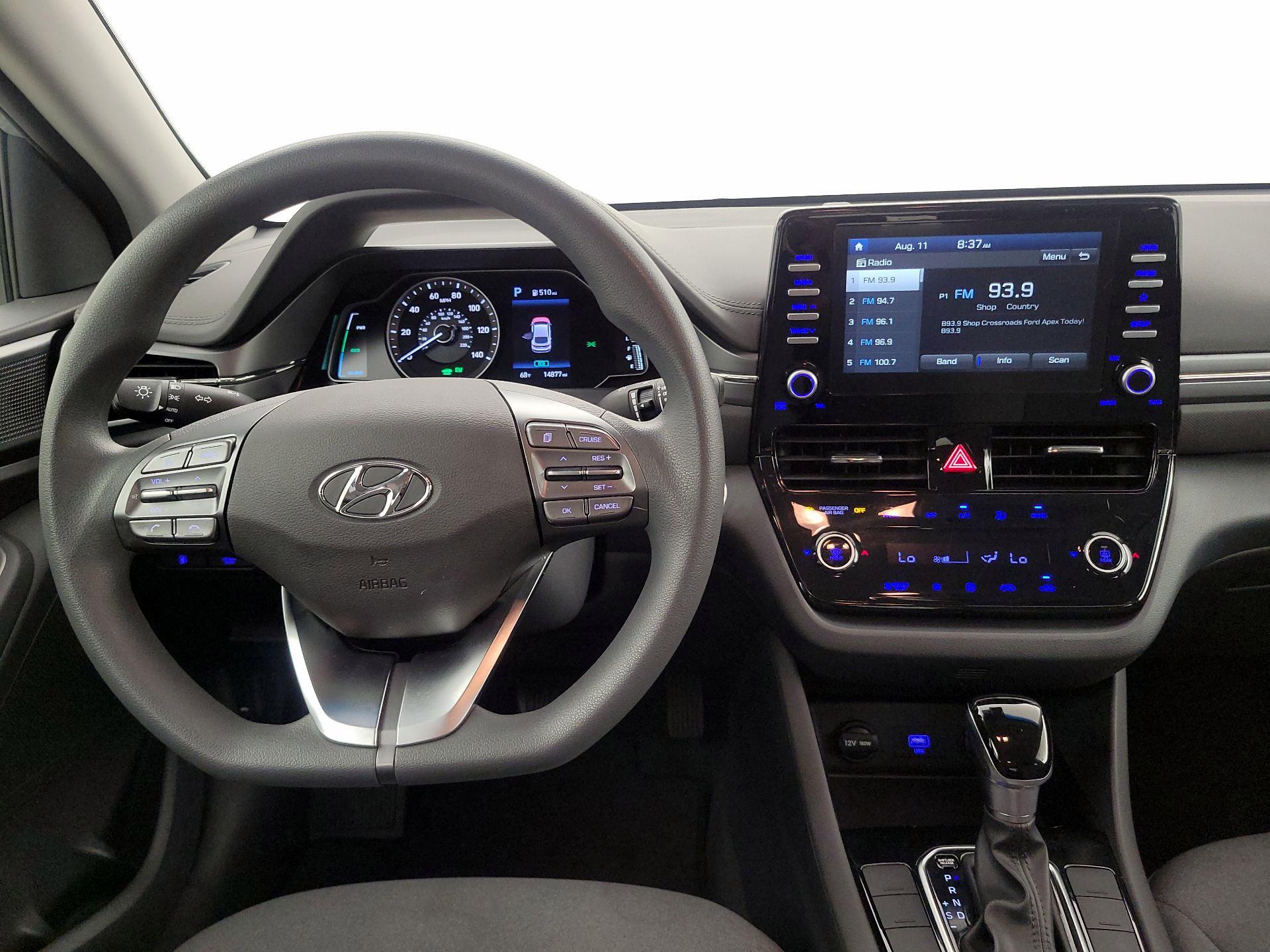 Thumbnail: 2020 Hyundai Ioniq - 10