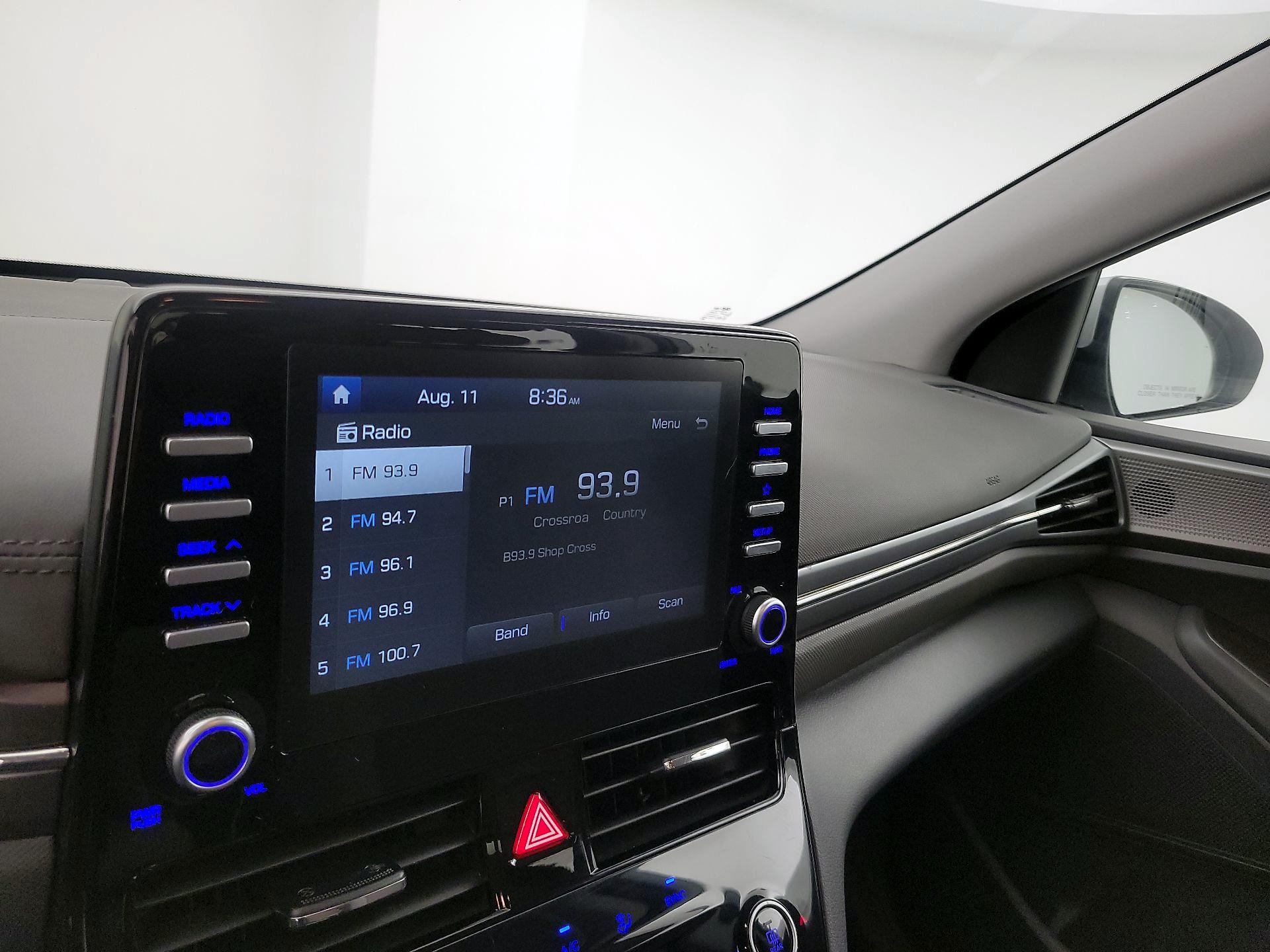 Thumbnail: 2020 Hyundai Ioniq - 15