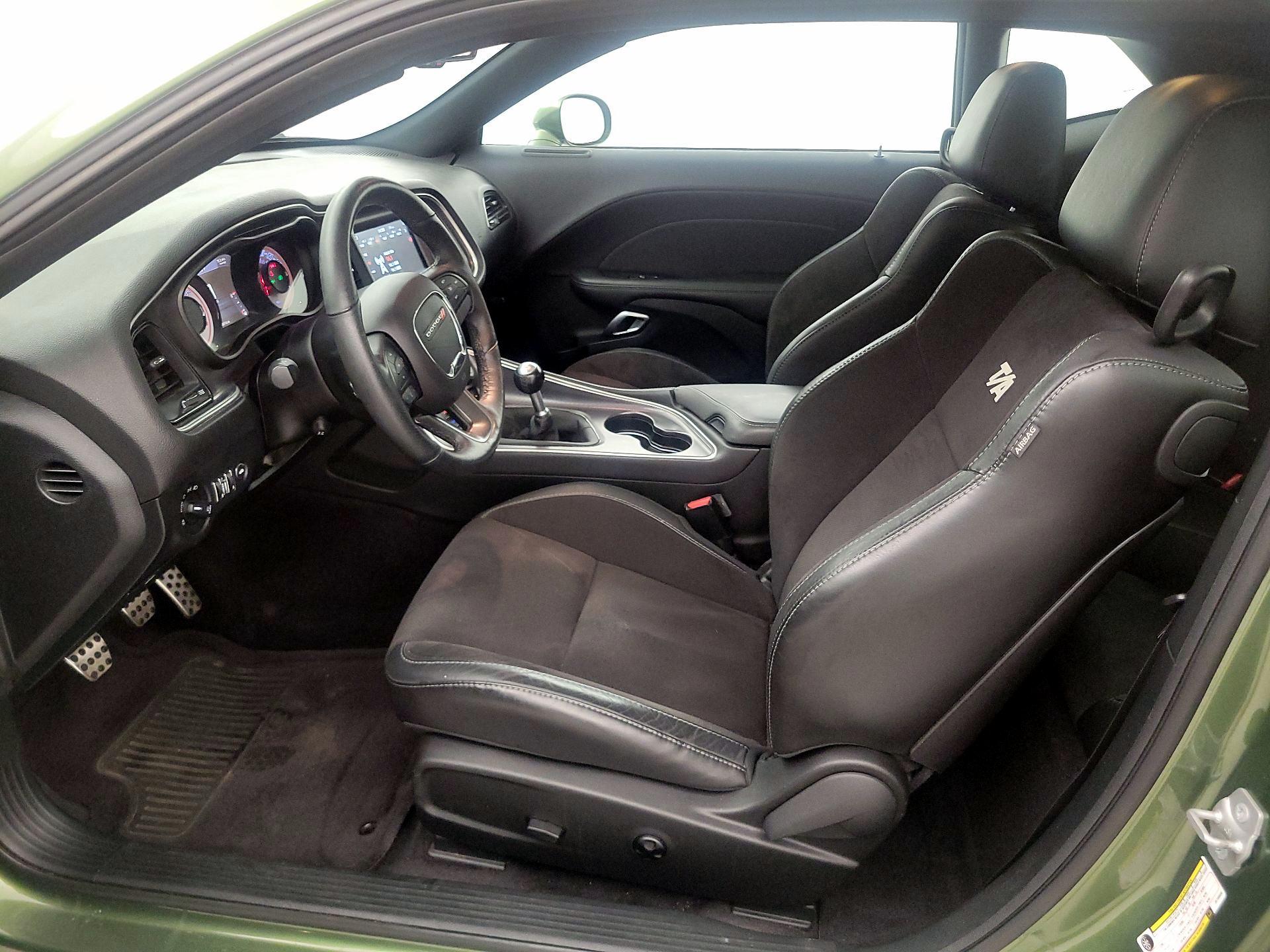 Thumbnail: 2018 Dodge Challenger - 11