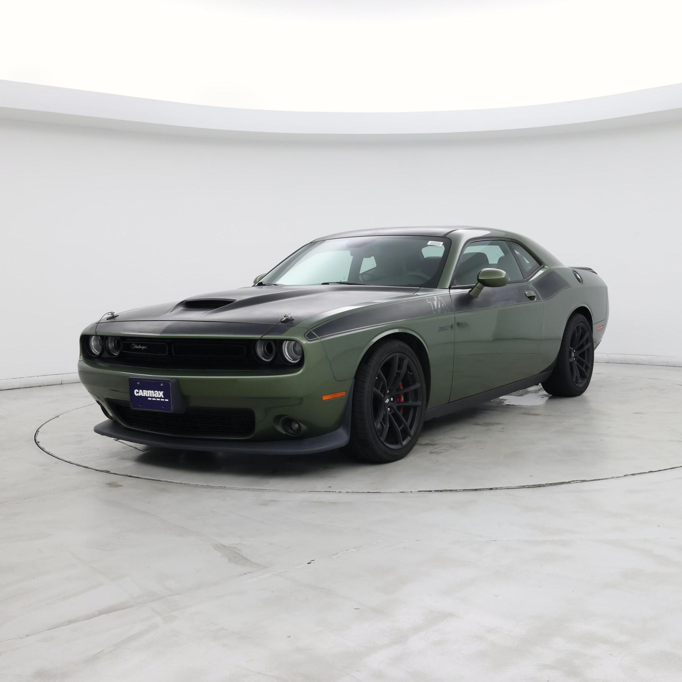 Thumbnail: 2018 Dodge Challenger - 4