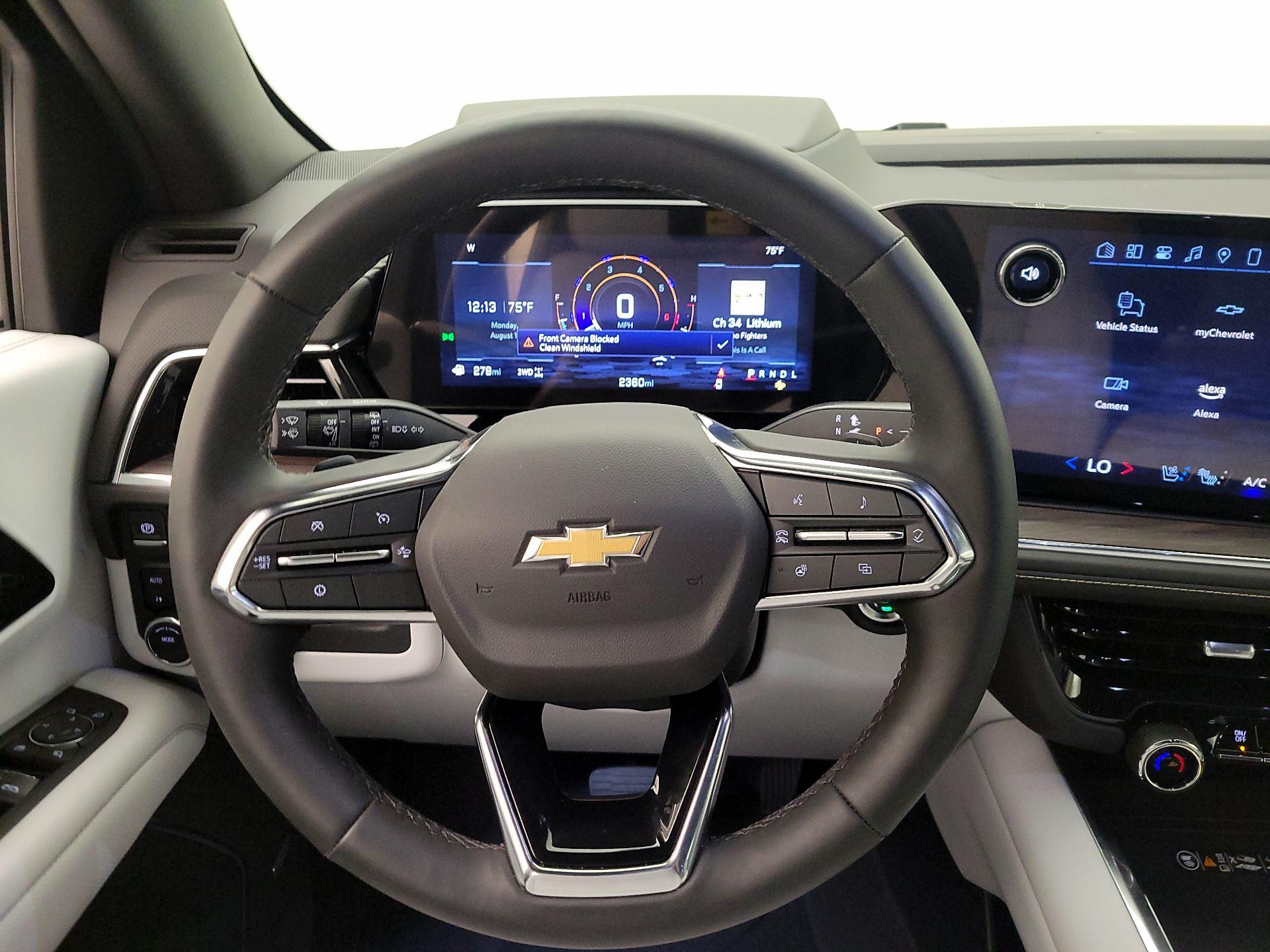 Thumbnail: 2025 Chevrolet Suburban - 10