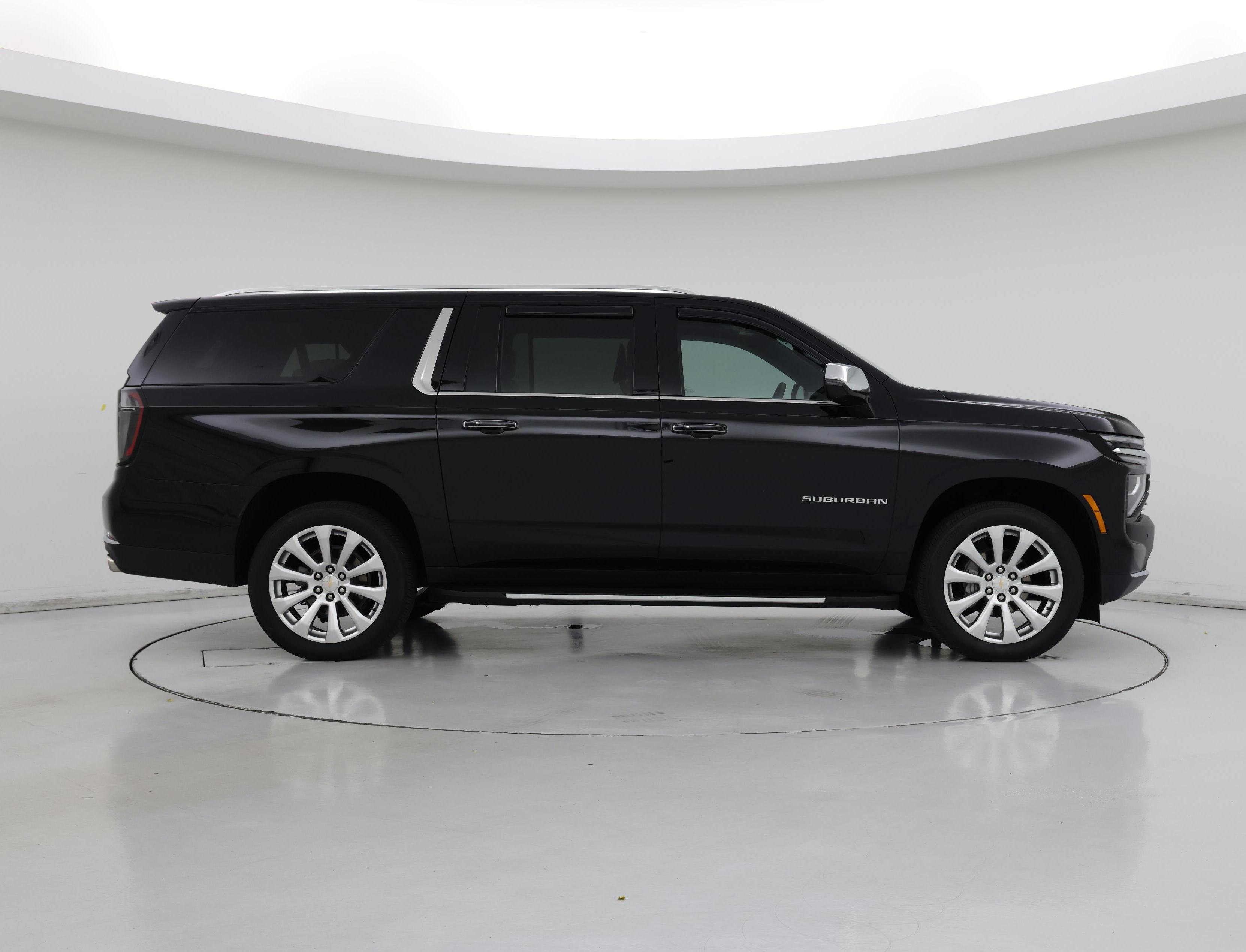 Thumbnail: 2025 Chevrolet Suburban - 7