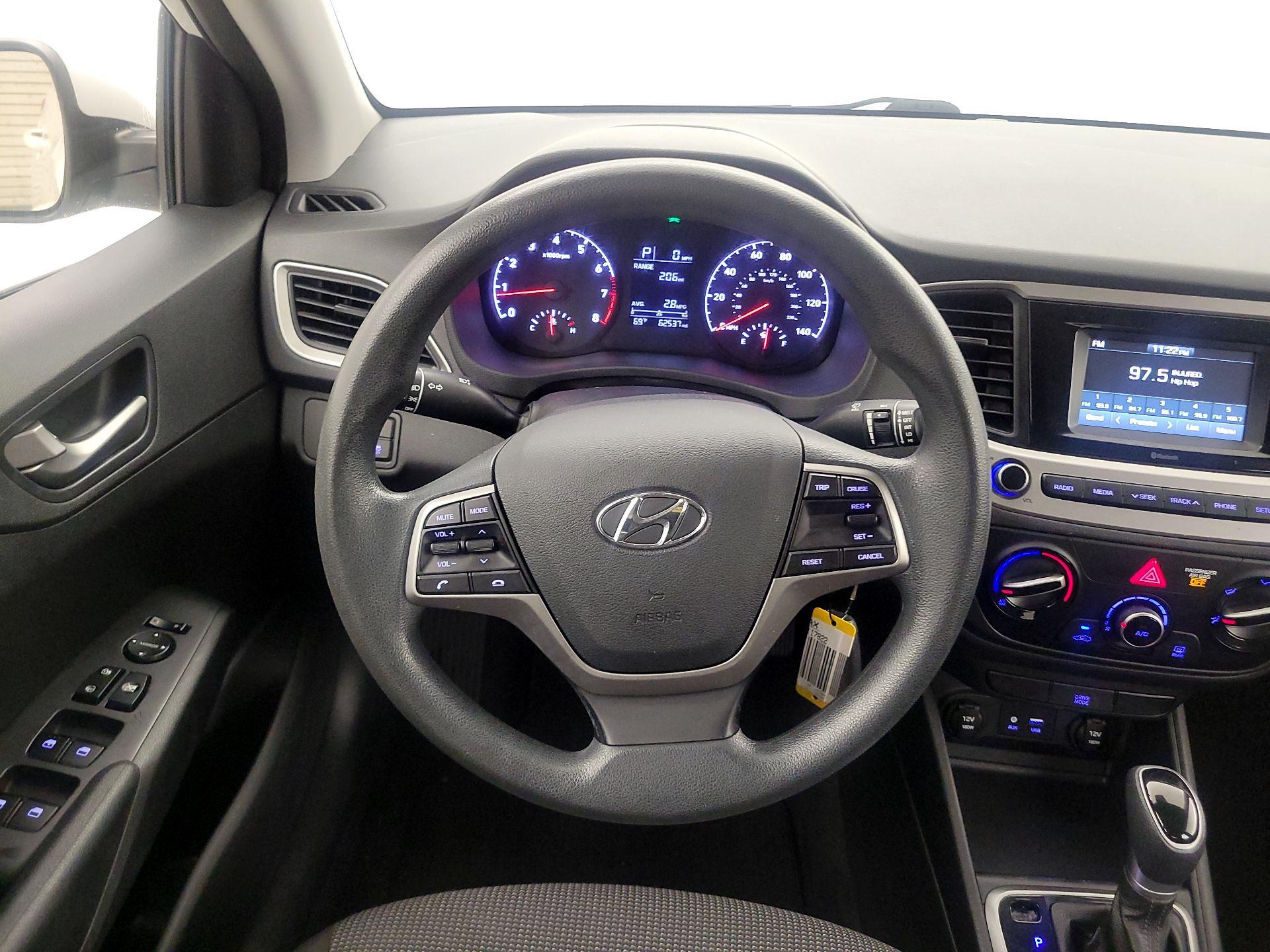 Thumbnail: 2020 Hyundai Accent - 10