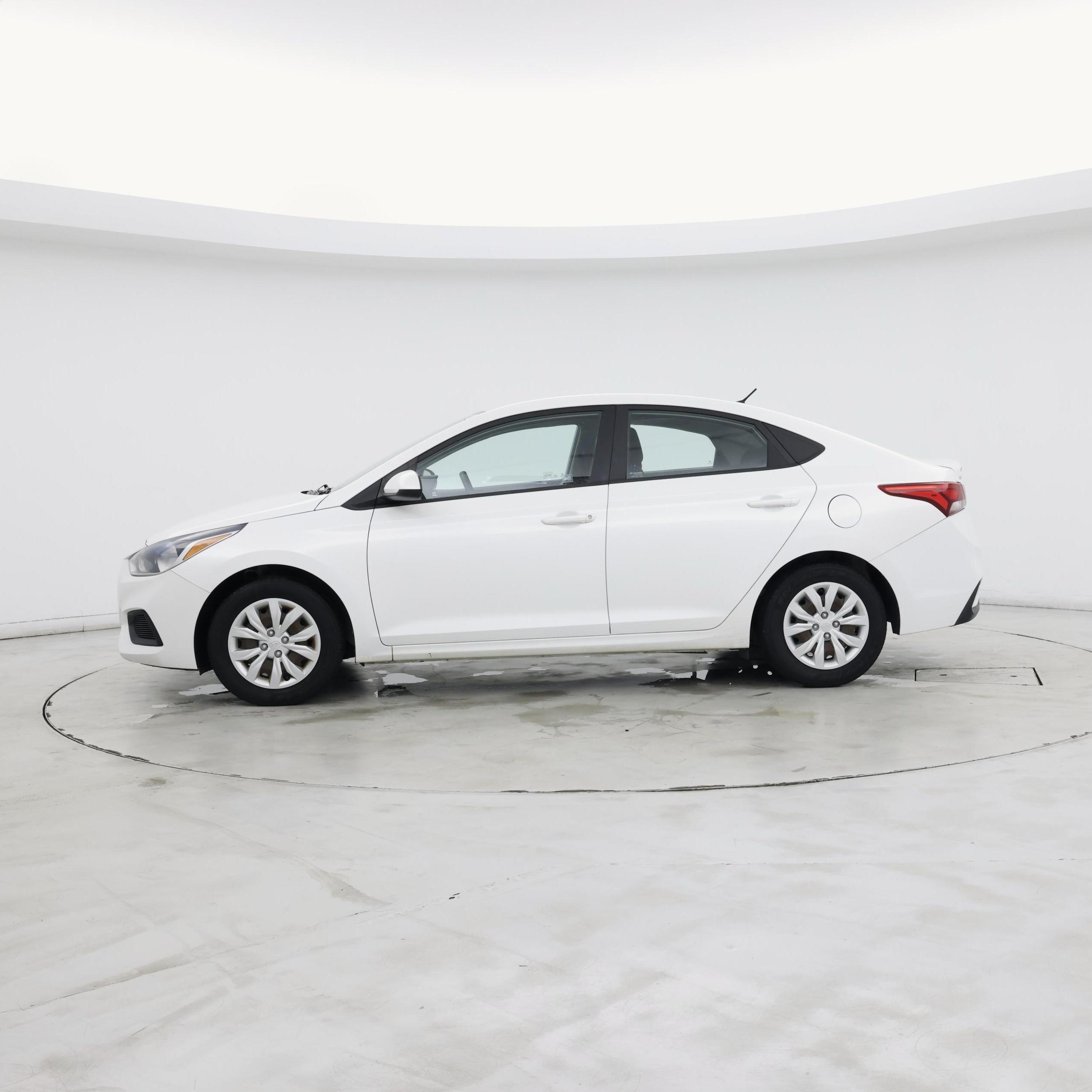 Thumbnail: 2020 Hyundai Accent - 3