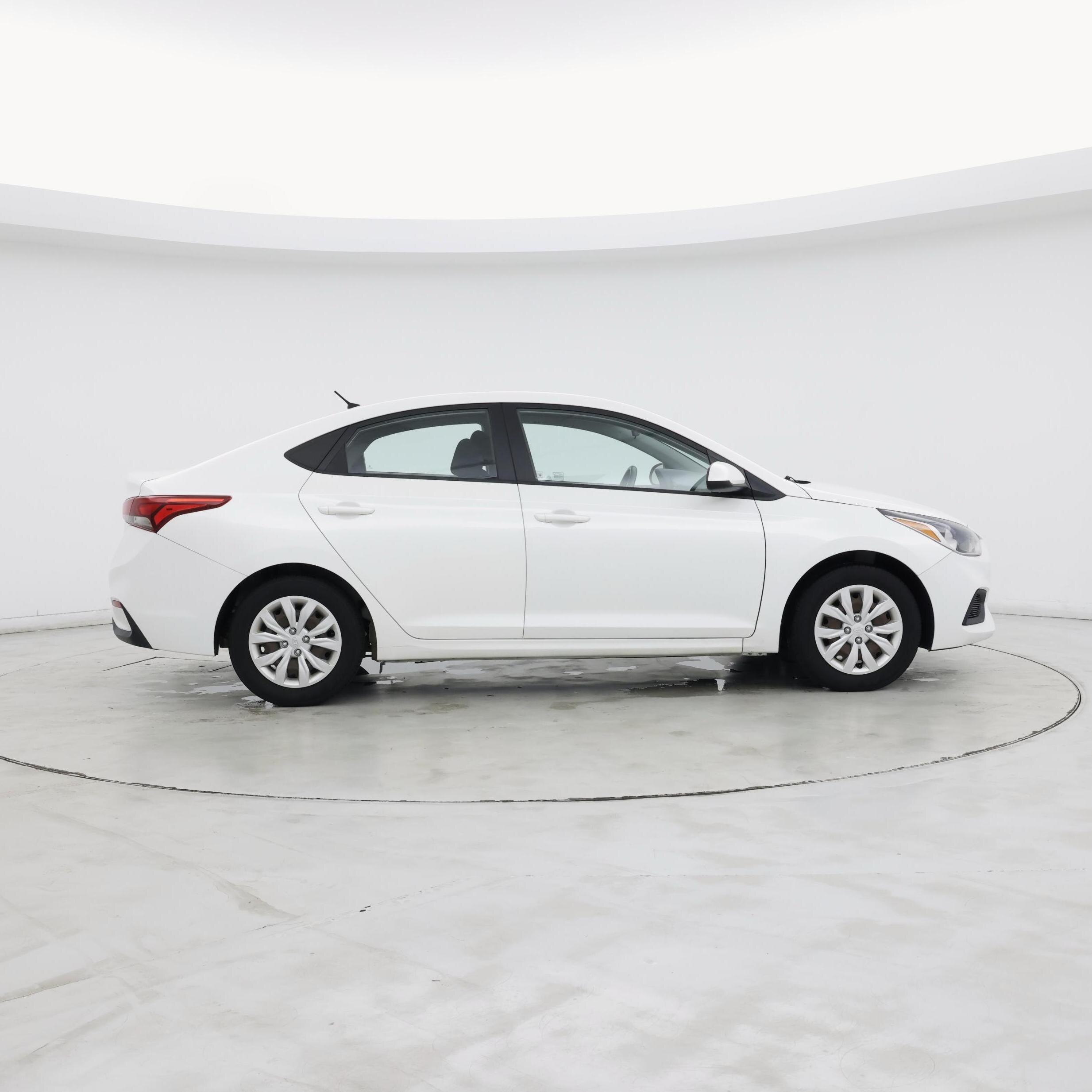 Thumbnail: 2020 Hyundai Accent - 7