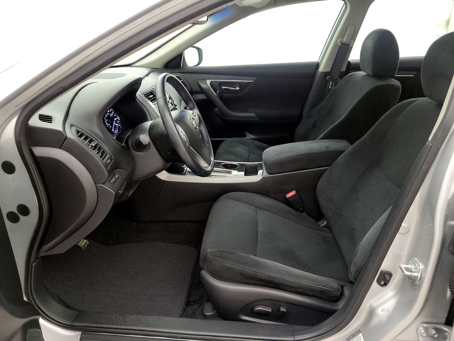 Thumbnail: 2014 Nissan Altima - 11
