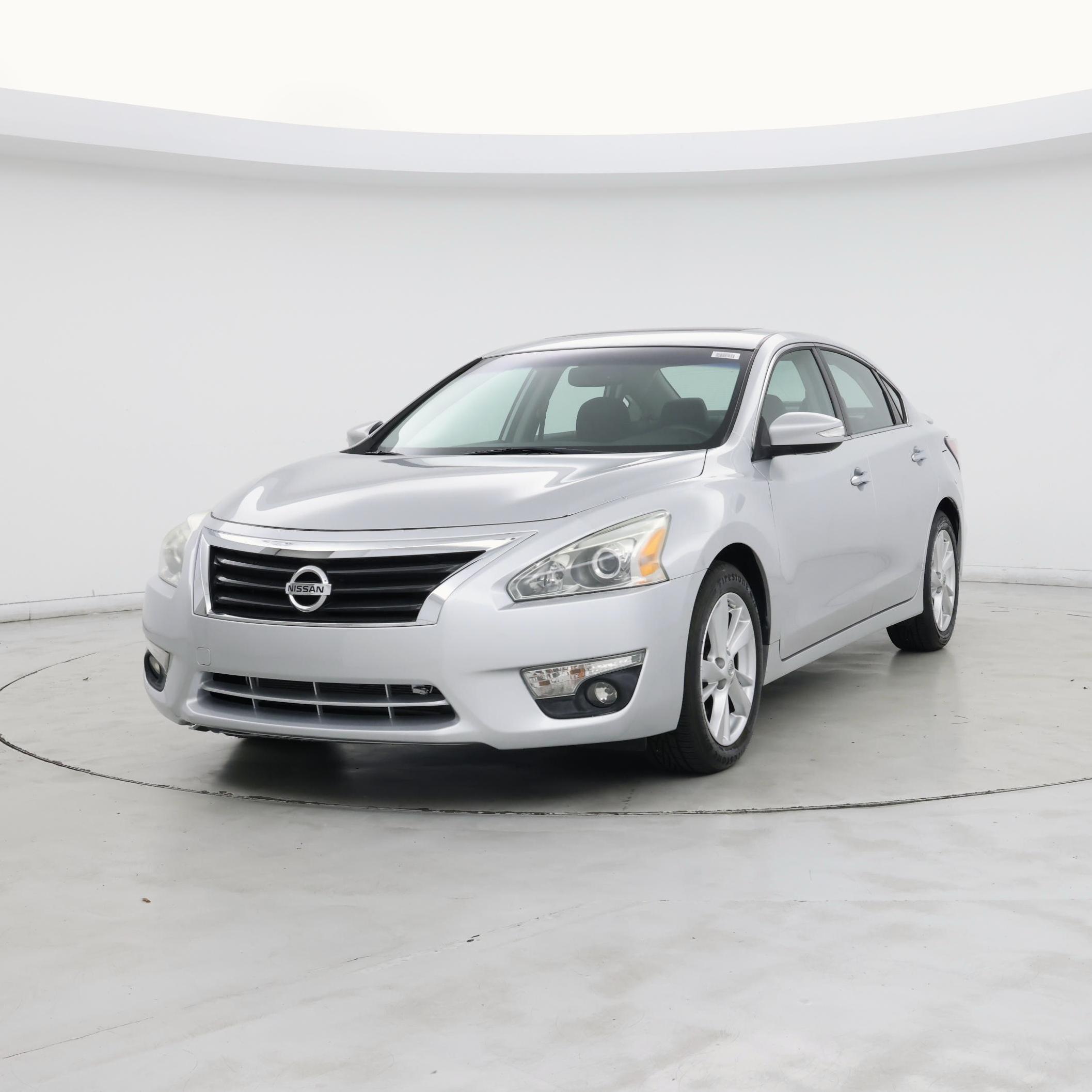 Thumbnail: 2014 Nissan Altima - 4