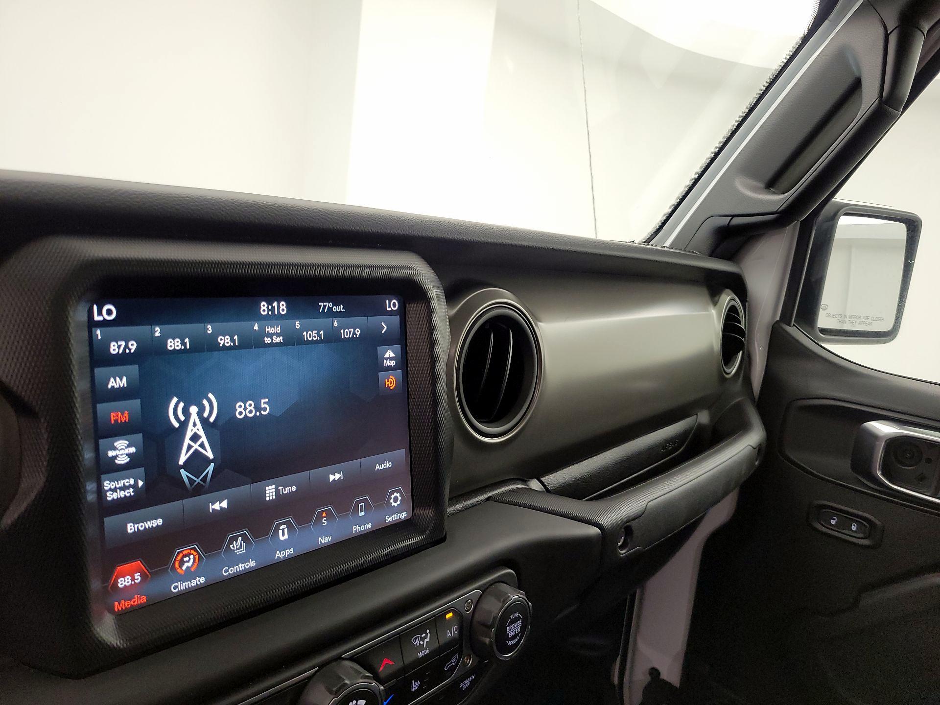 Thumbnail: 2023 Jeep Gladiator - 16