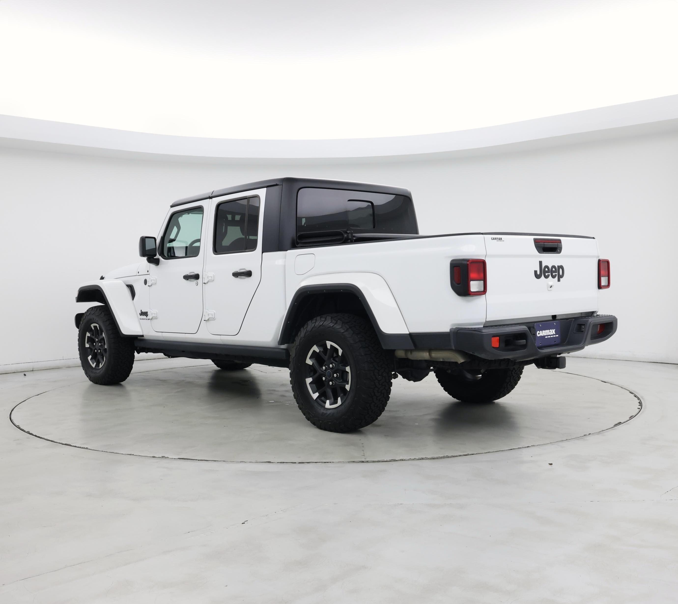 Thumbnail: 2023 Jeep Gladiator - 2