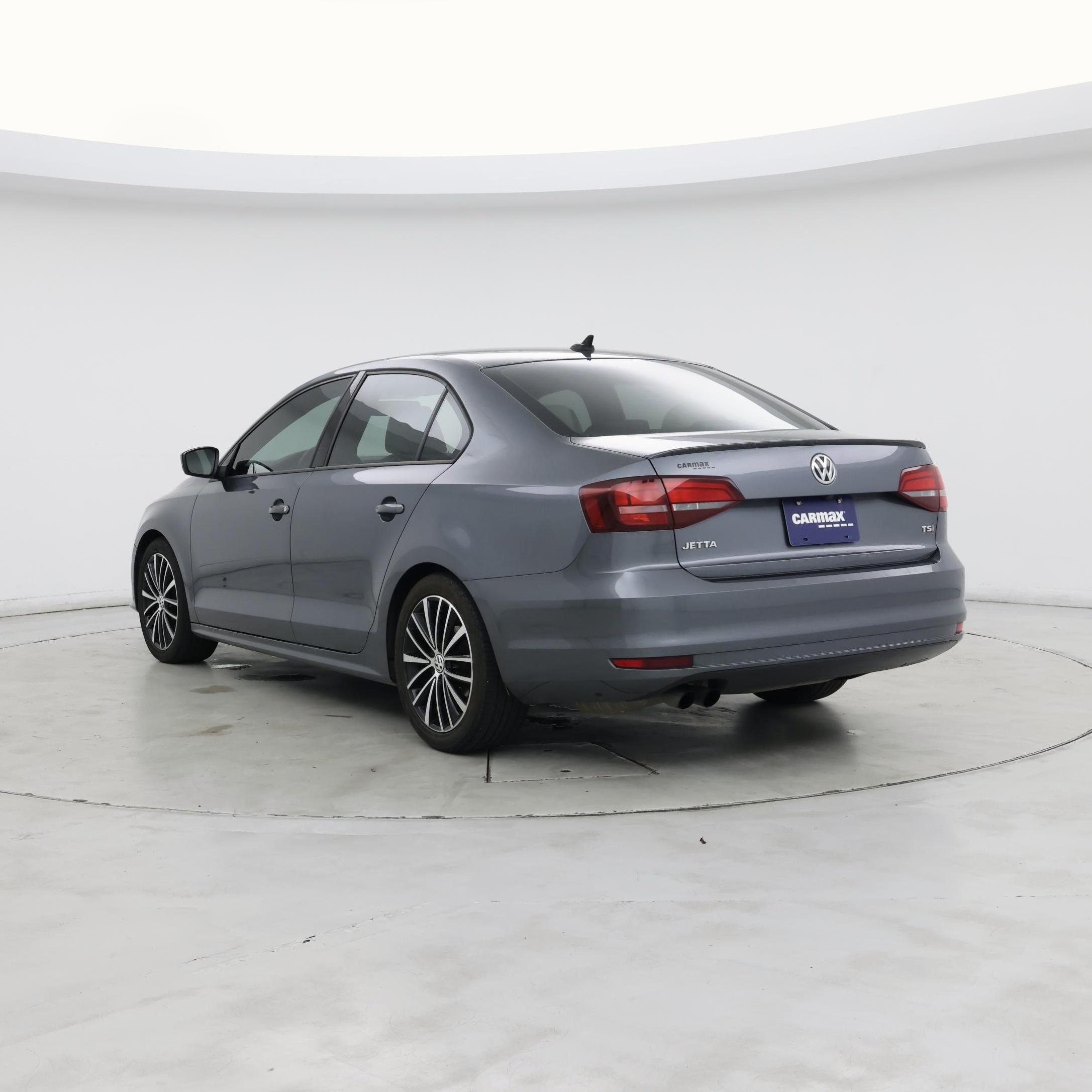 Thumbnail: 2016 Volkswagen Jetta - 2