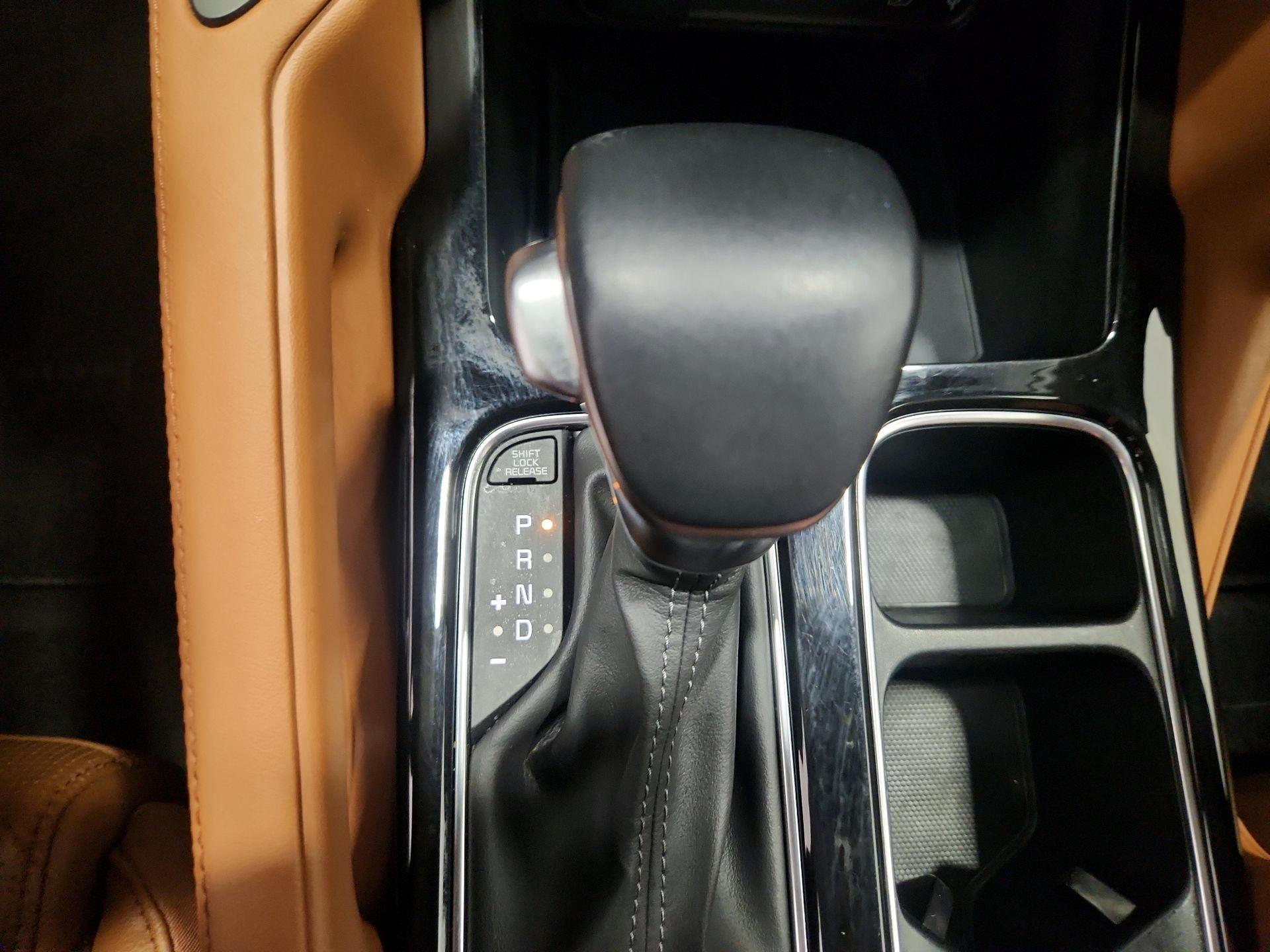 Thumbnail: 2023 Kia Telluride - 17