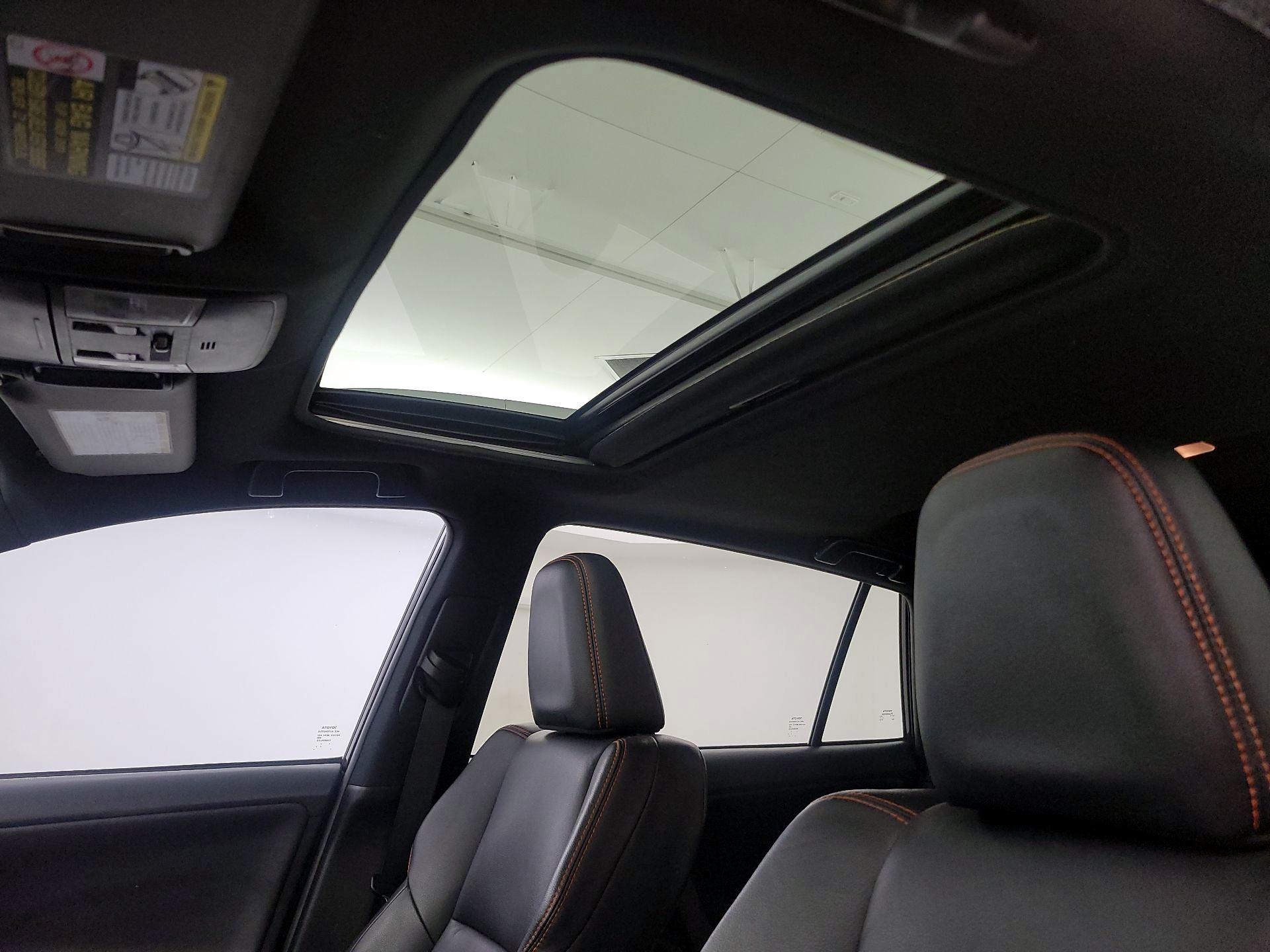 Thumbnail: 2016 Toyota RAV4 - 20