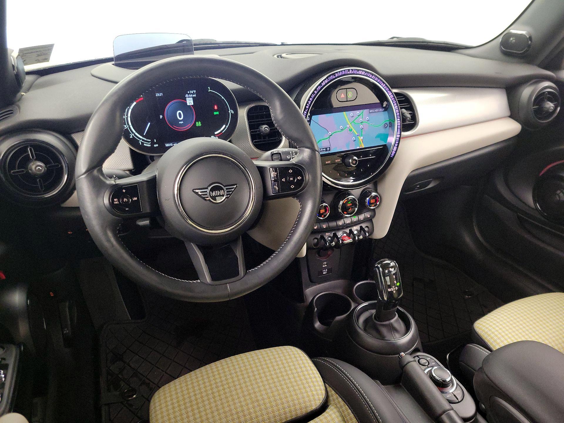 Thumbnail: 2022 MINI Cooper - 9