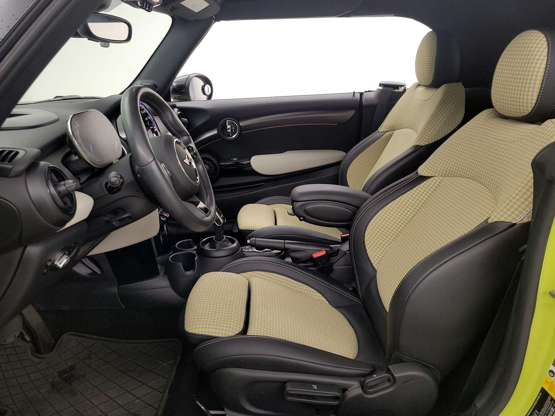 Thumbnail: 2022 MINI Cooper - 11