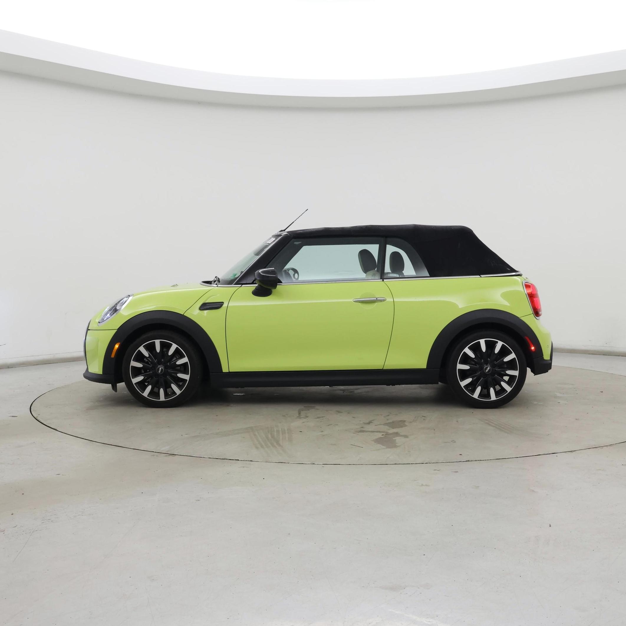 Thumbnail: 2022 MINI Cooper - 3