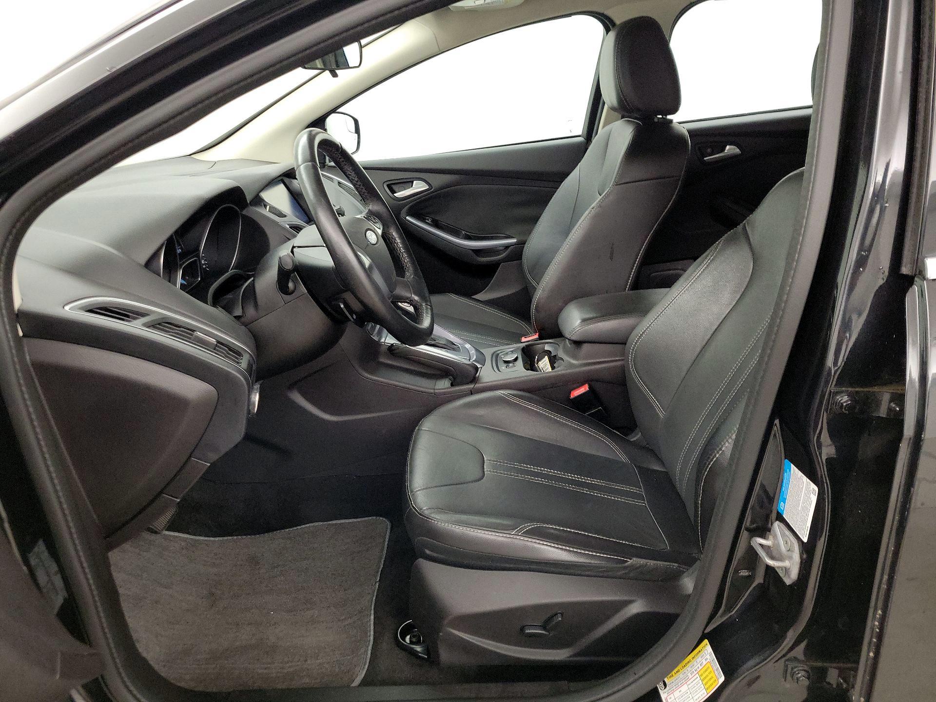 Thumbnail: 2014 Ford Focus - 11
