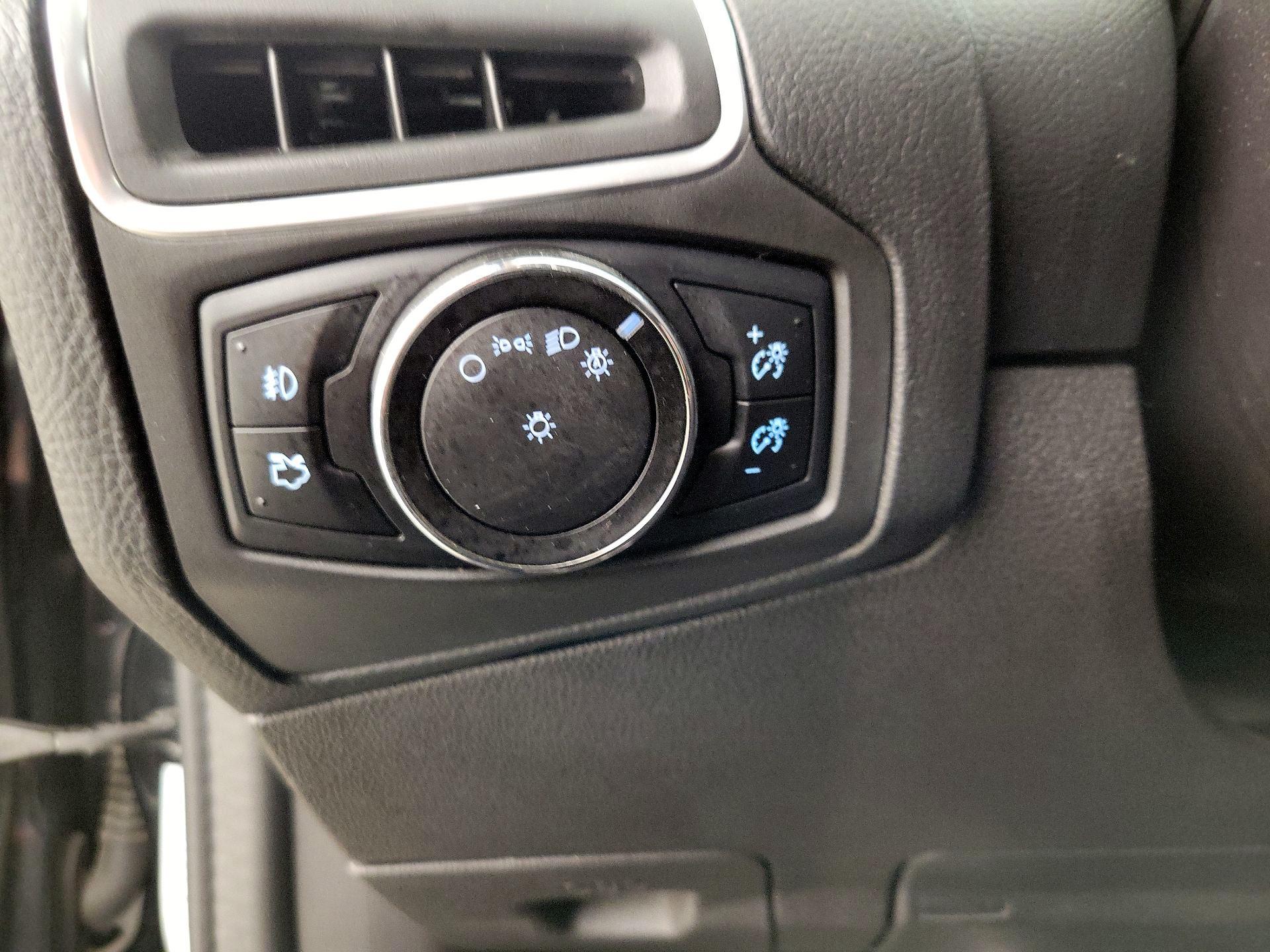 Thumbnail: 2014 Ford Focus - 13