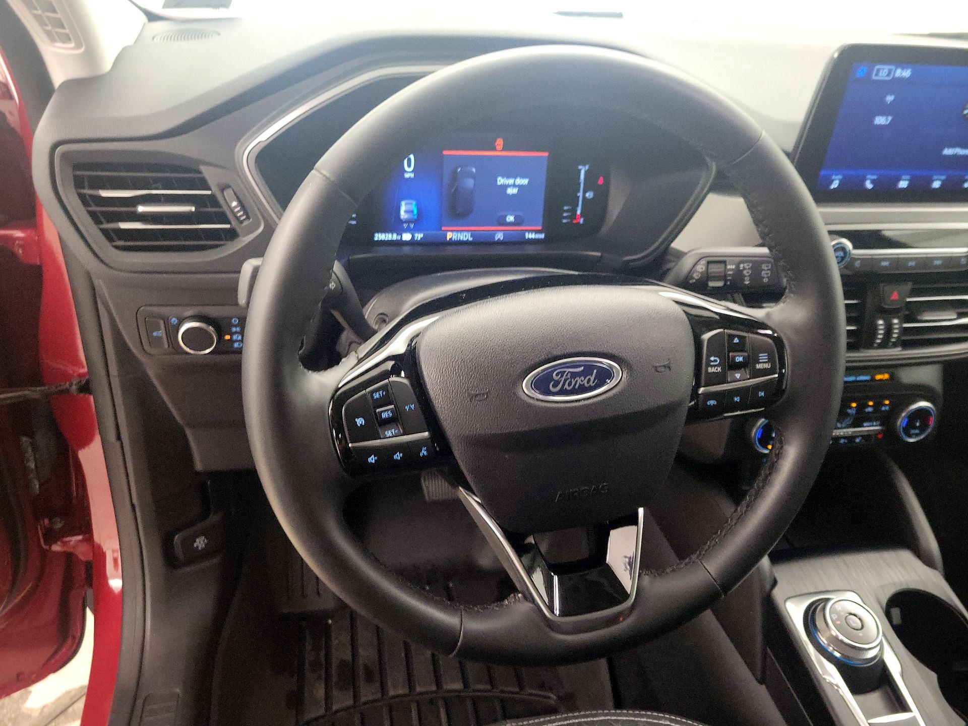 Thumbnail: 2023 Ford Escape - 10