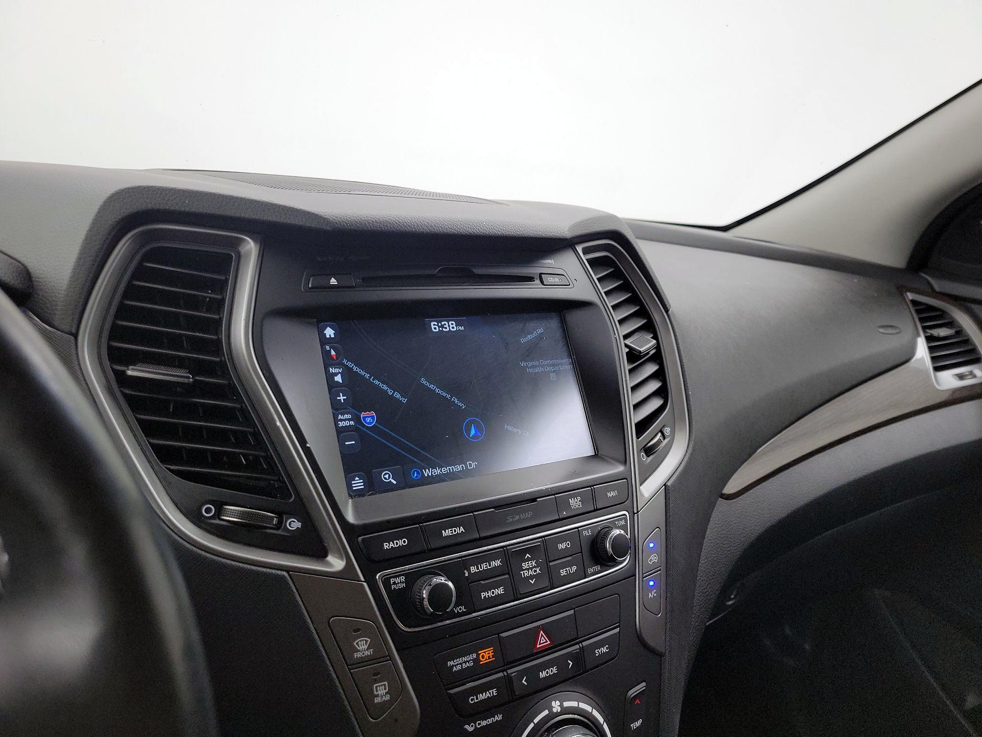 Thumbnail: 2017 Hyundai Santa Fe - 14