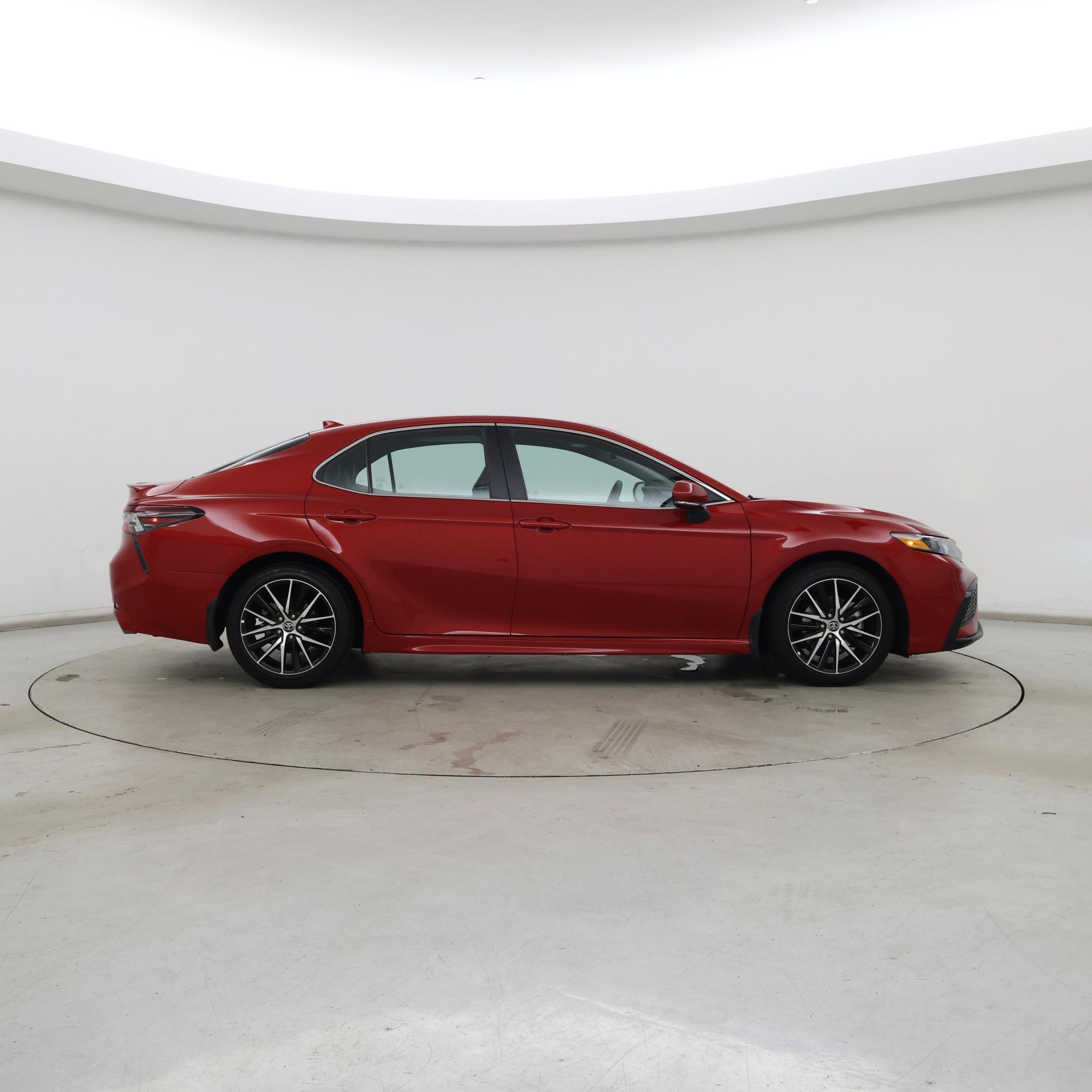 Thumbnail: 2023 Toyota Camry - 7
