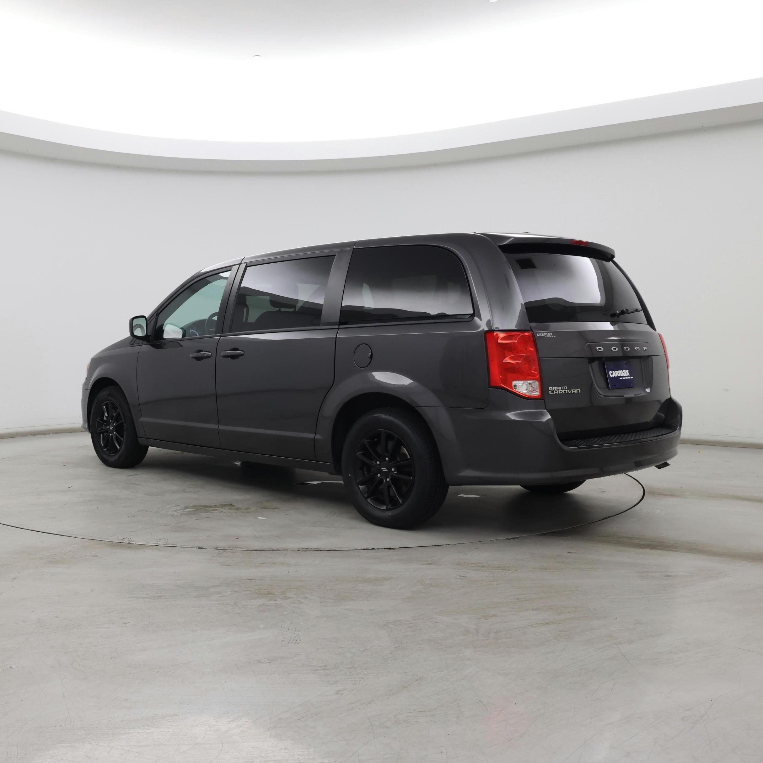 Thumbnail: 2019 Dodge Grand Caravan - 2