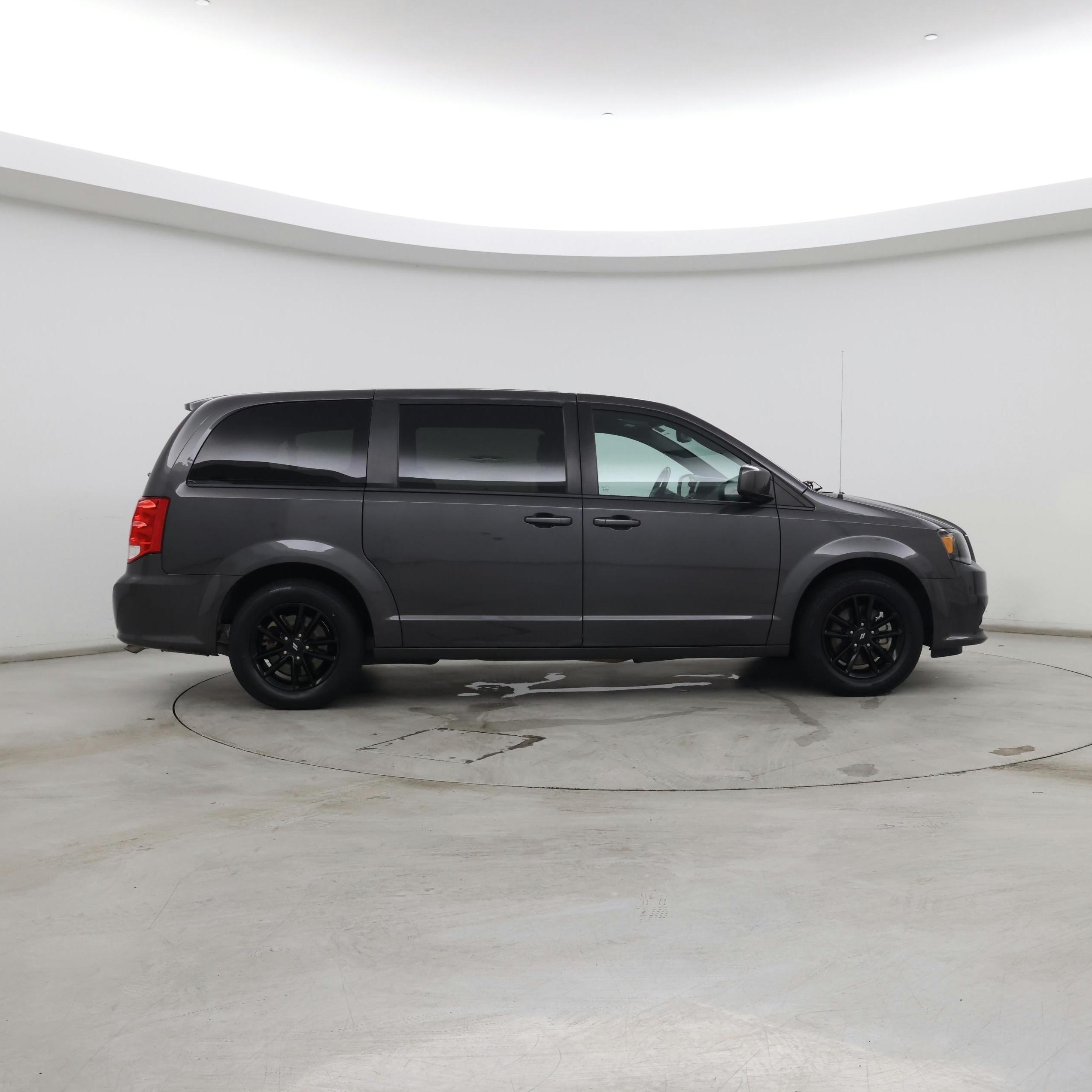 Thumbnail: 2019 Dodge Grand Caravan - 7