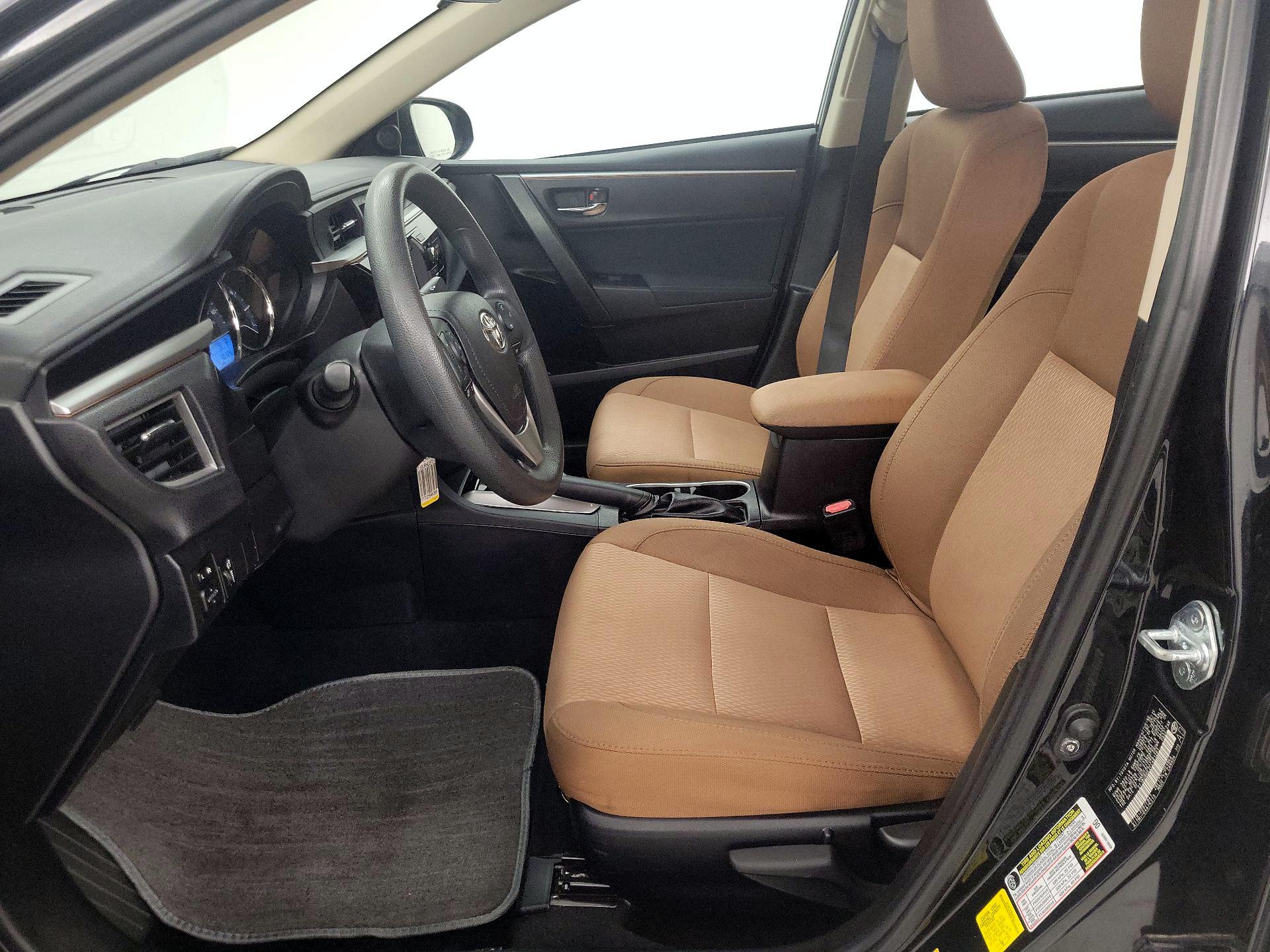 Thumbnail: 2015 Toyota Corolla - 11