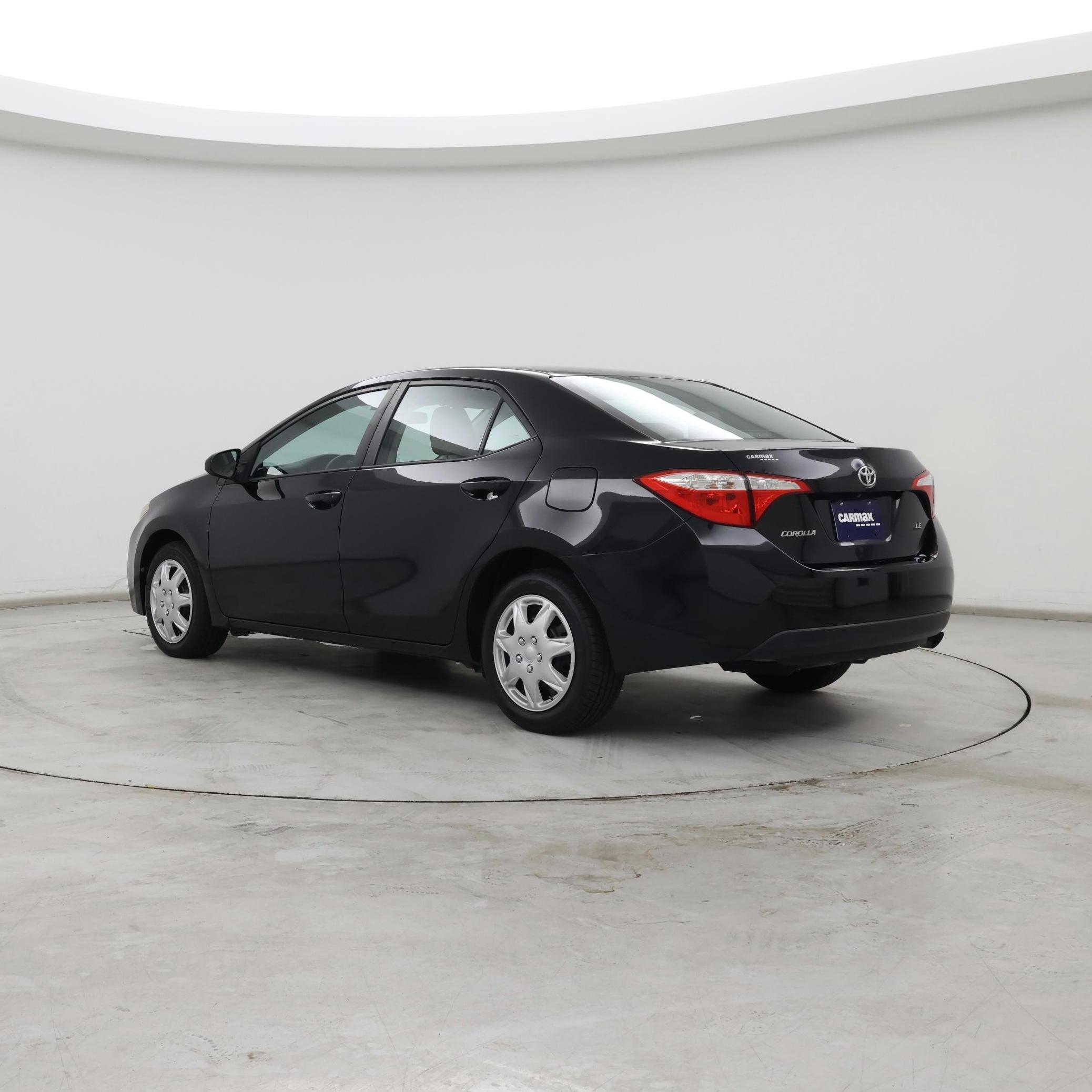 Thumbnail: 2015 Toyota Corolla - 2