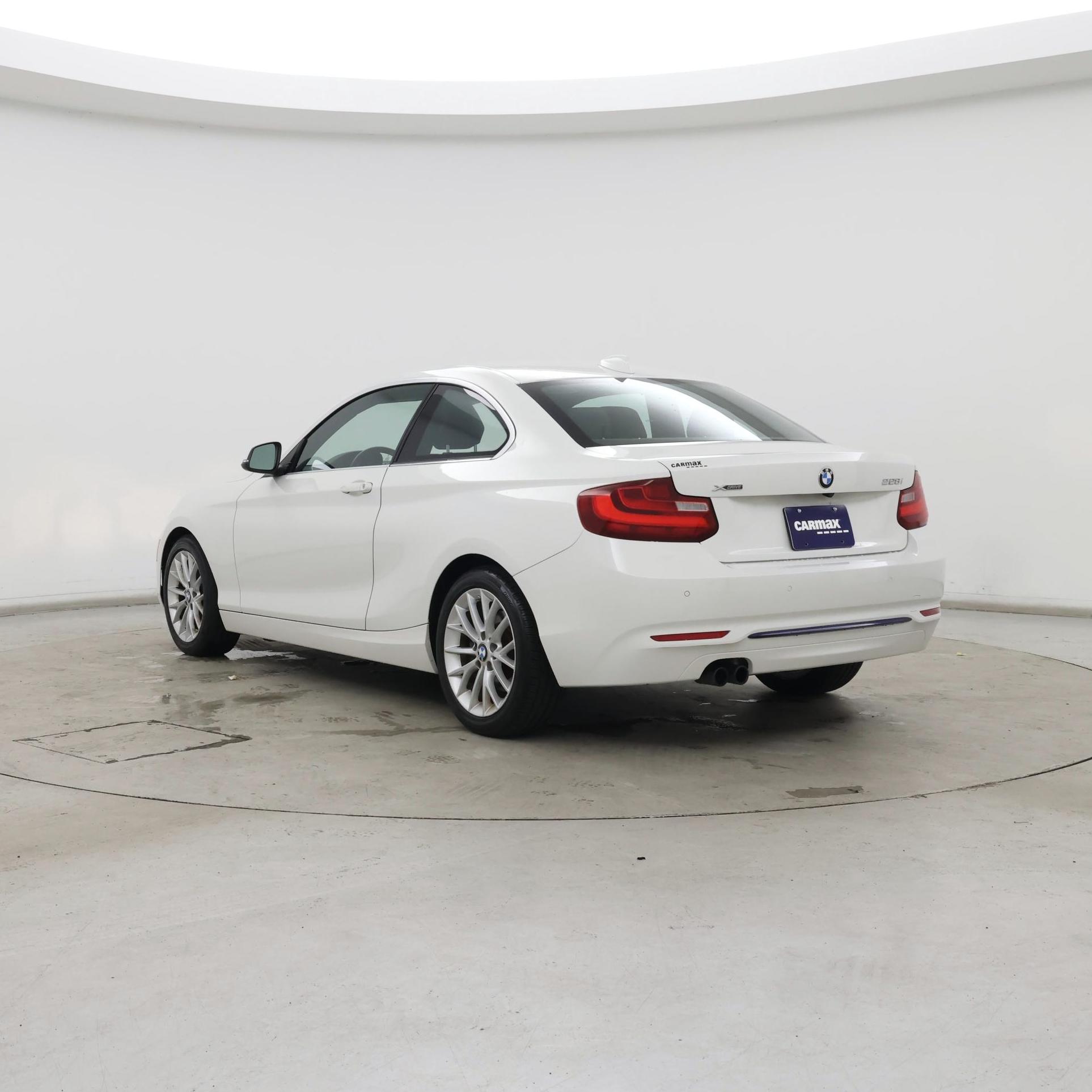 Thumbnail: 2016 BMW 2 Series - 2