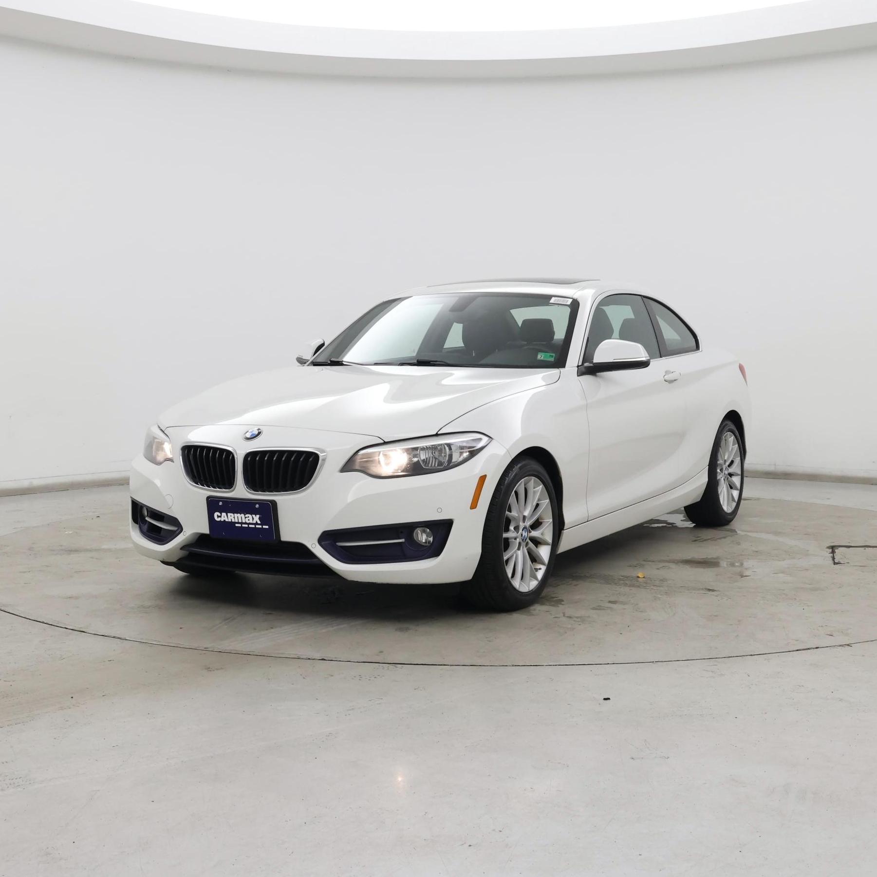 Thumbnail: 2016 BMW 2 Series - 4