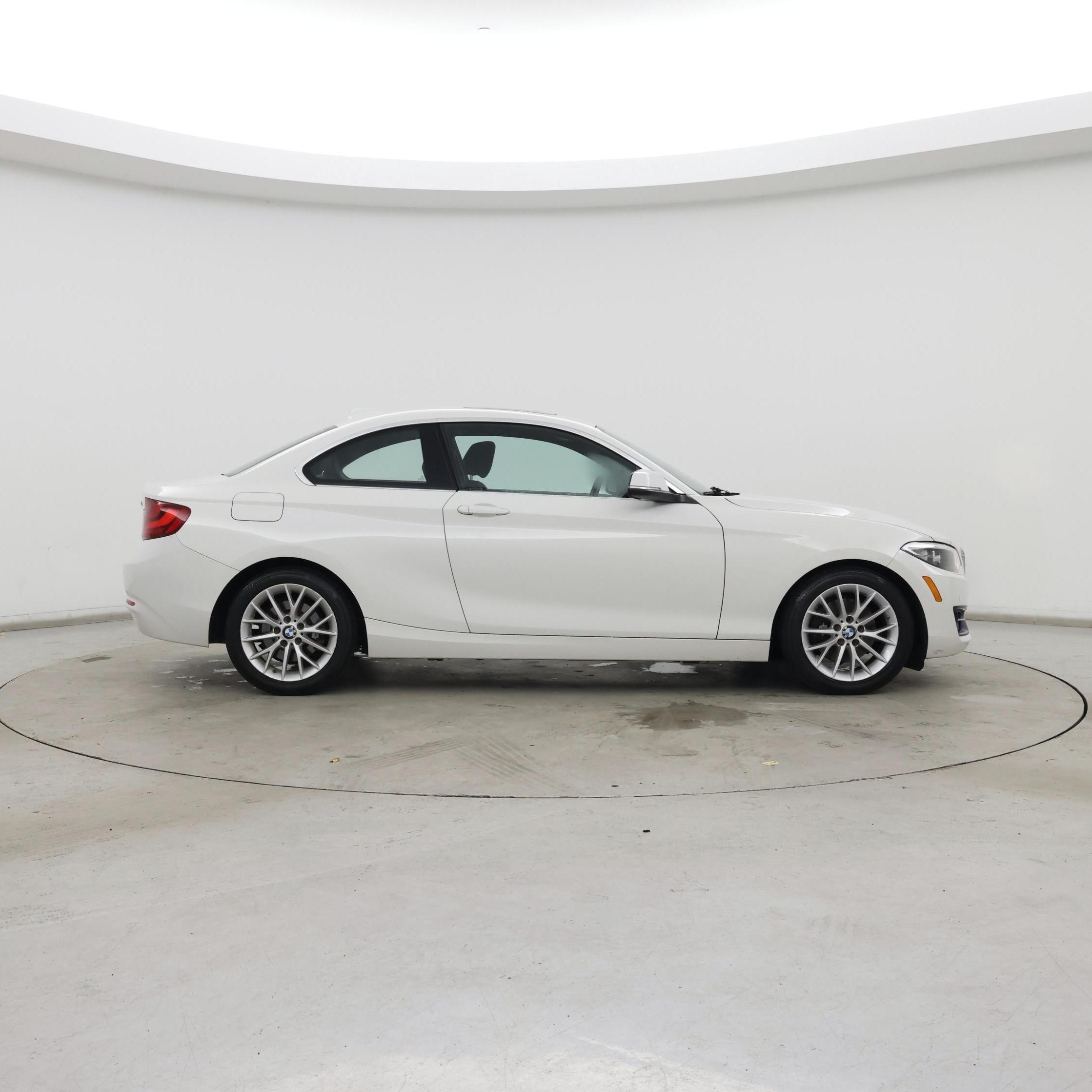 Thumbnail: 2016 BMW 2 Series - 7