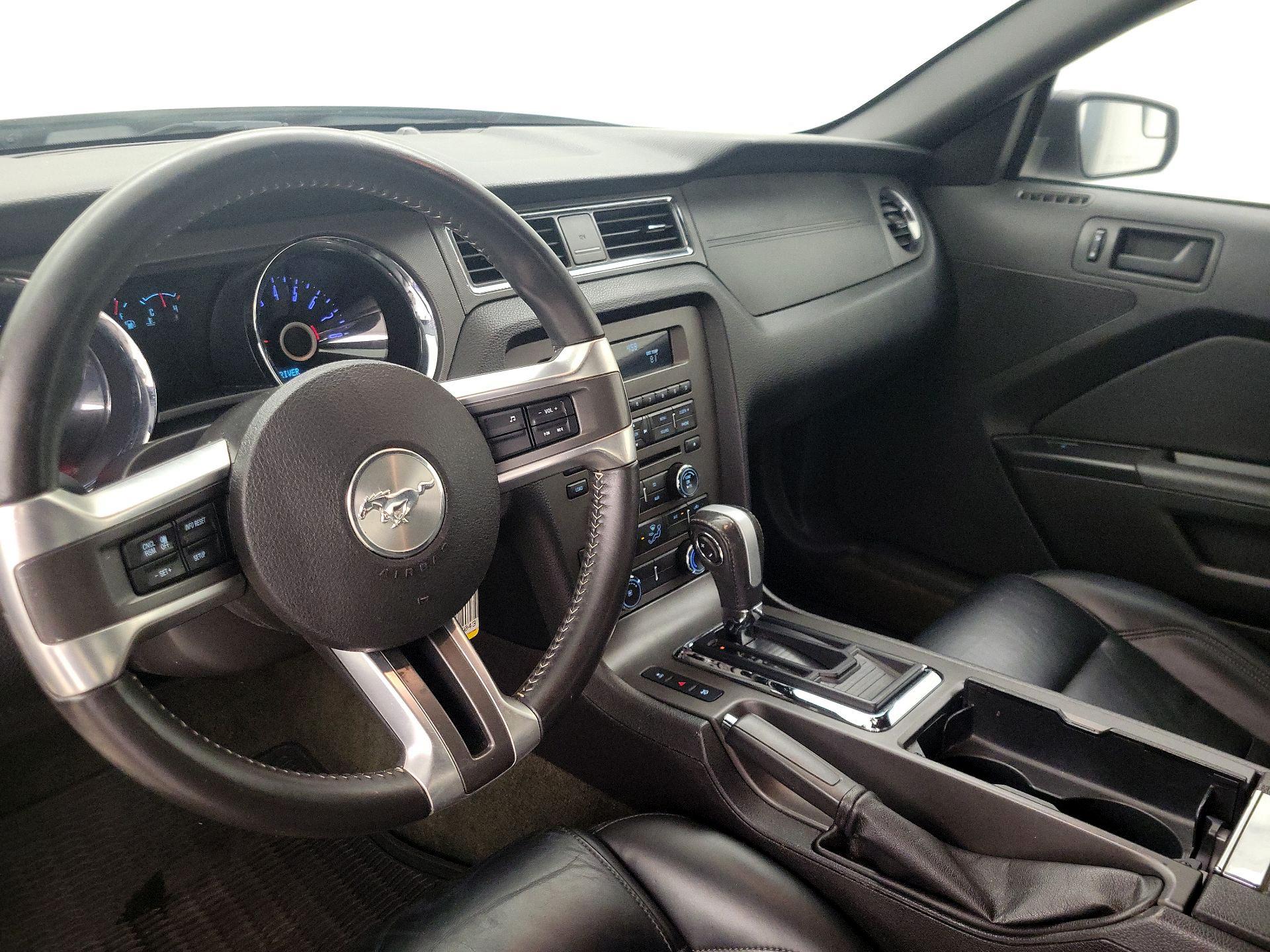 Thumbnail: 2014 Ford Mustang - 9