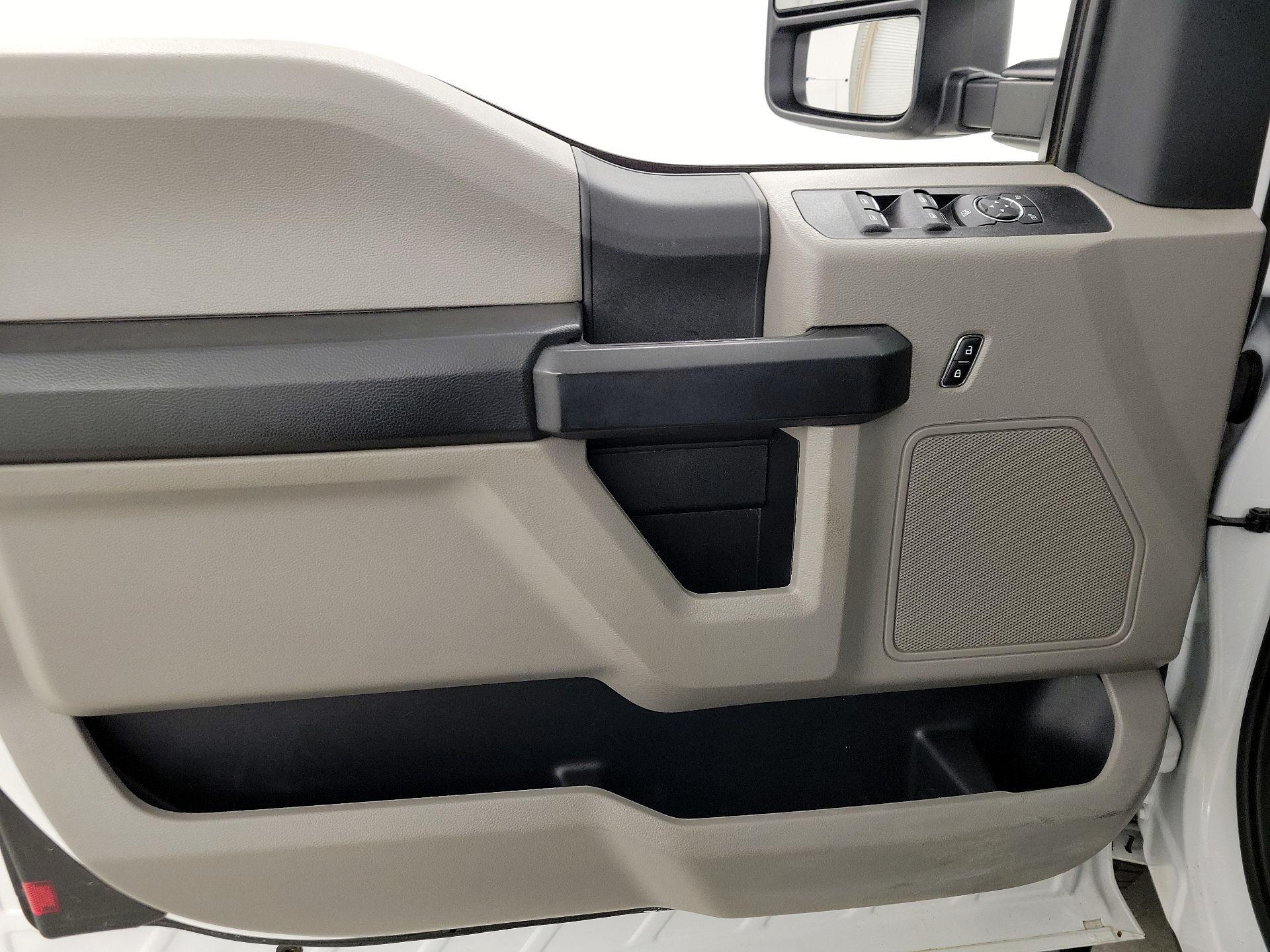 Thumbnail: 2021 Ford F-250 - 12