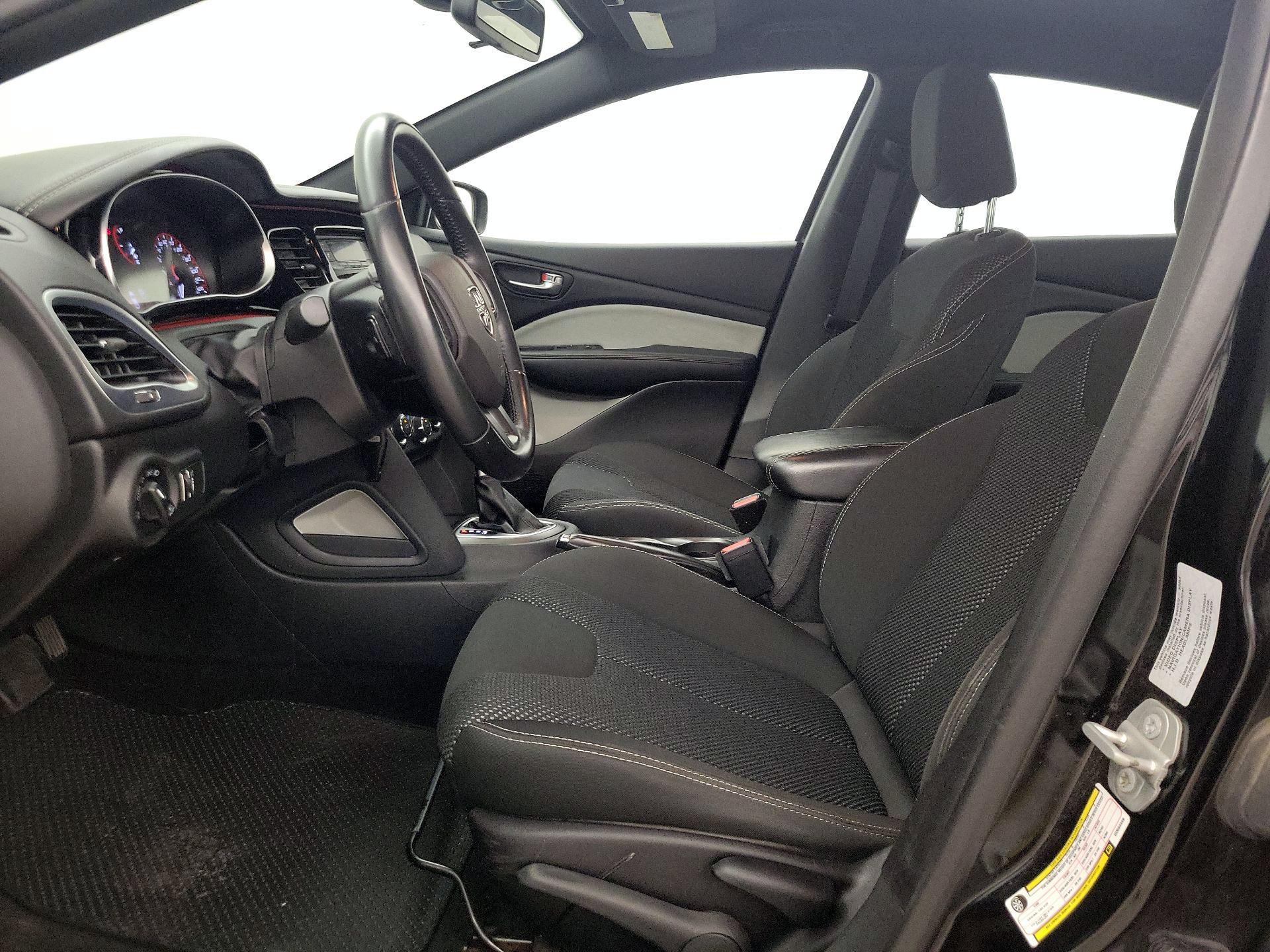 Thumbnail: 2016 Dodge Dart - 11