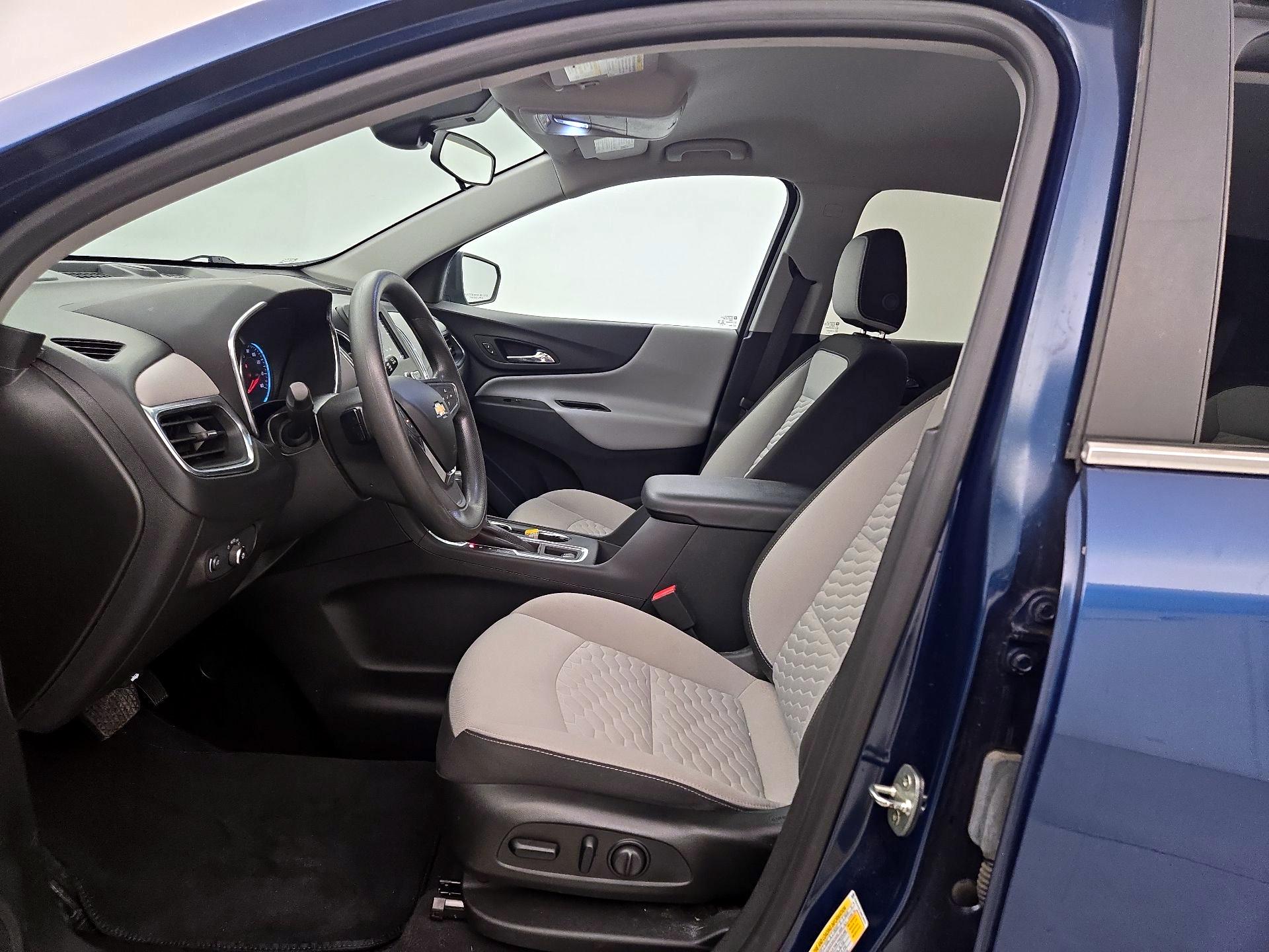 Thumbnail: 2021 Chevrolet Equinox - 11