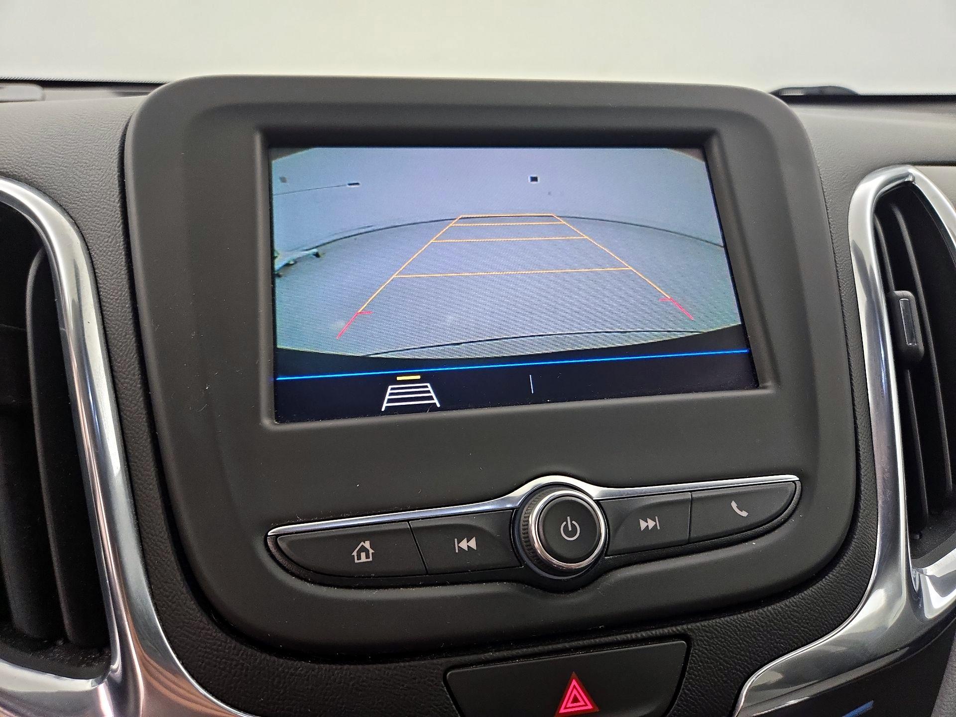 Thumbnail: 2021 Chevrolet Equinox - 14