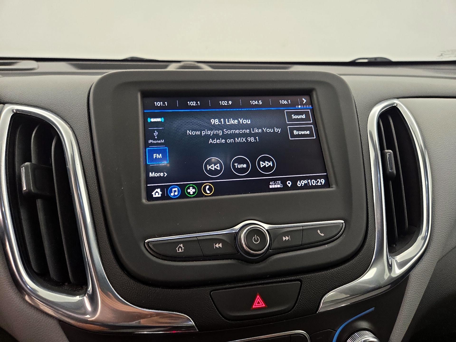 Thumbnail: 2021 Chevrolet Equinox - 15