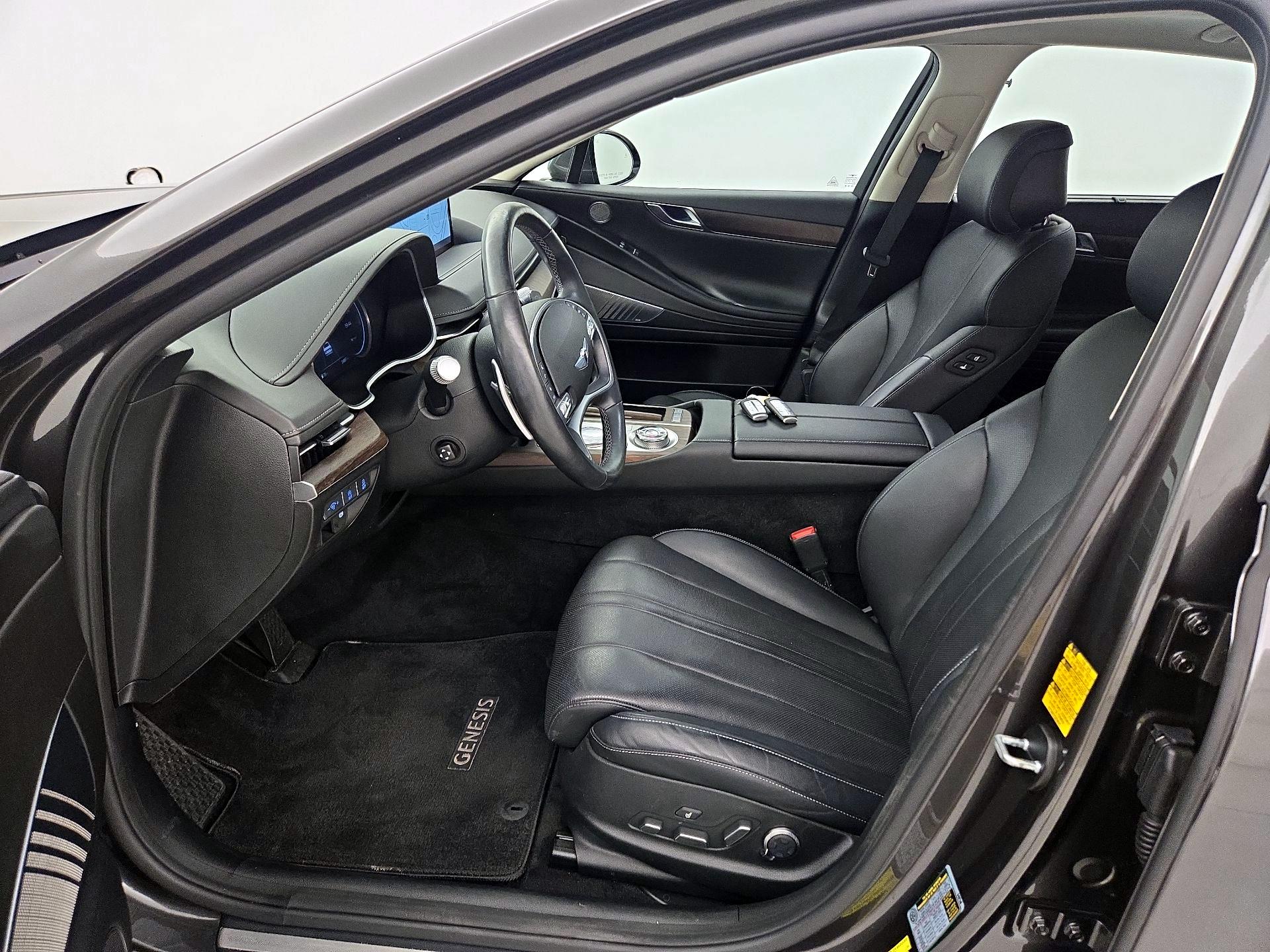 Thumbnail: 2022 Genesis G80 - 11