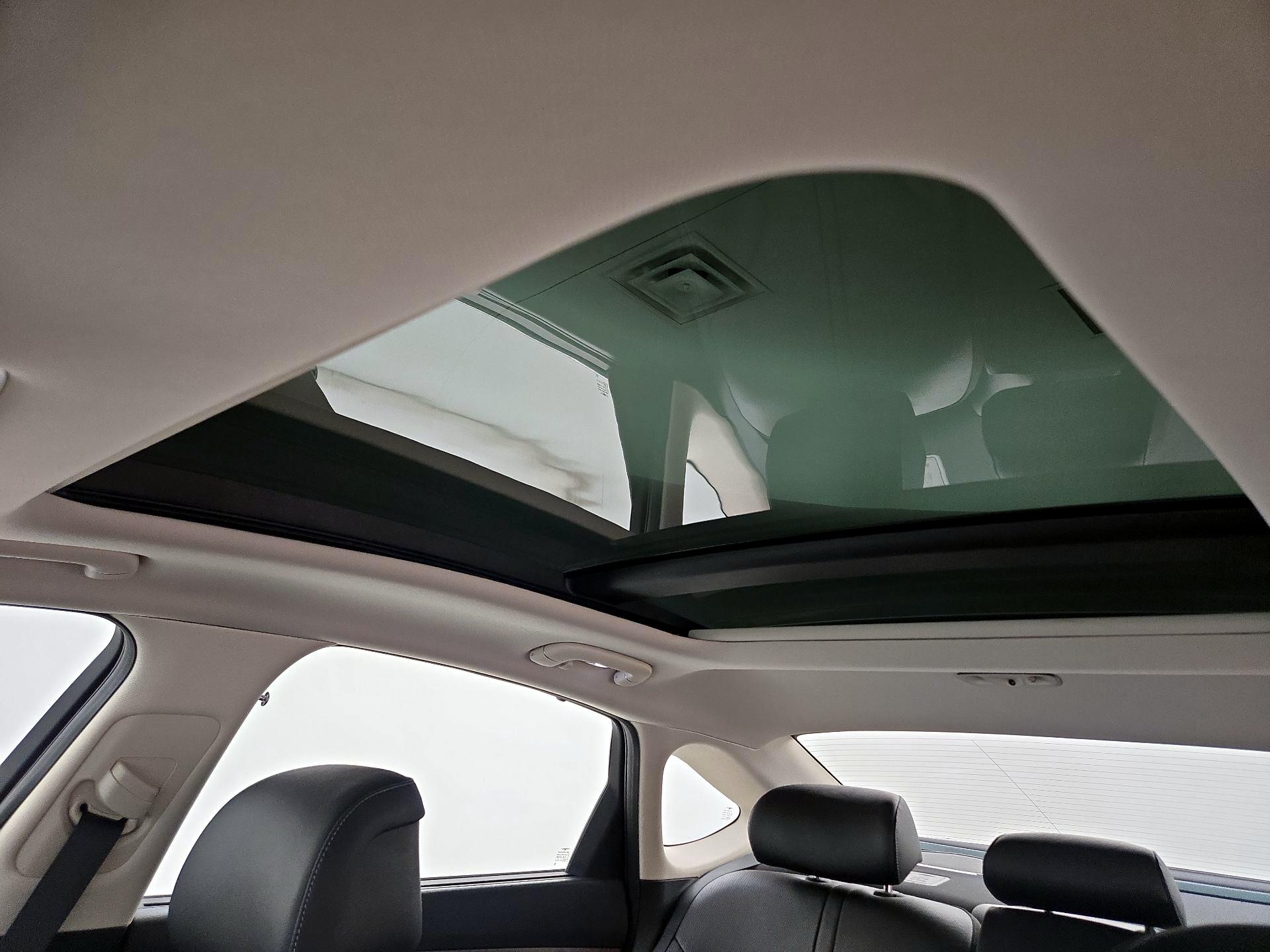 Thumbnail: 2022 Genesis G80 - 20