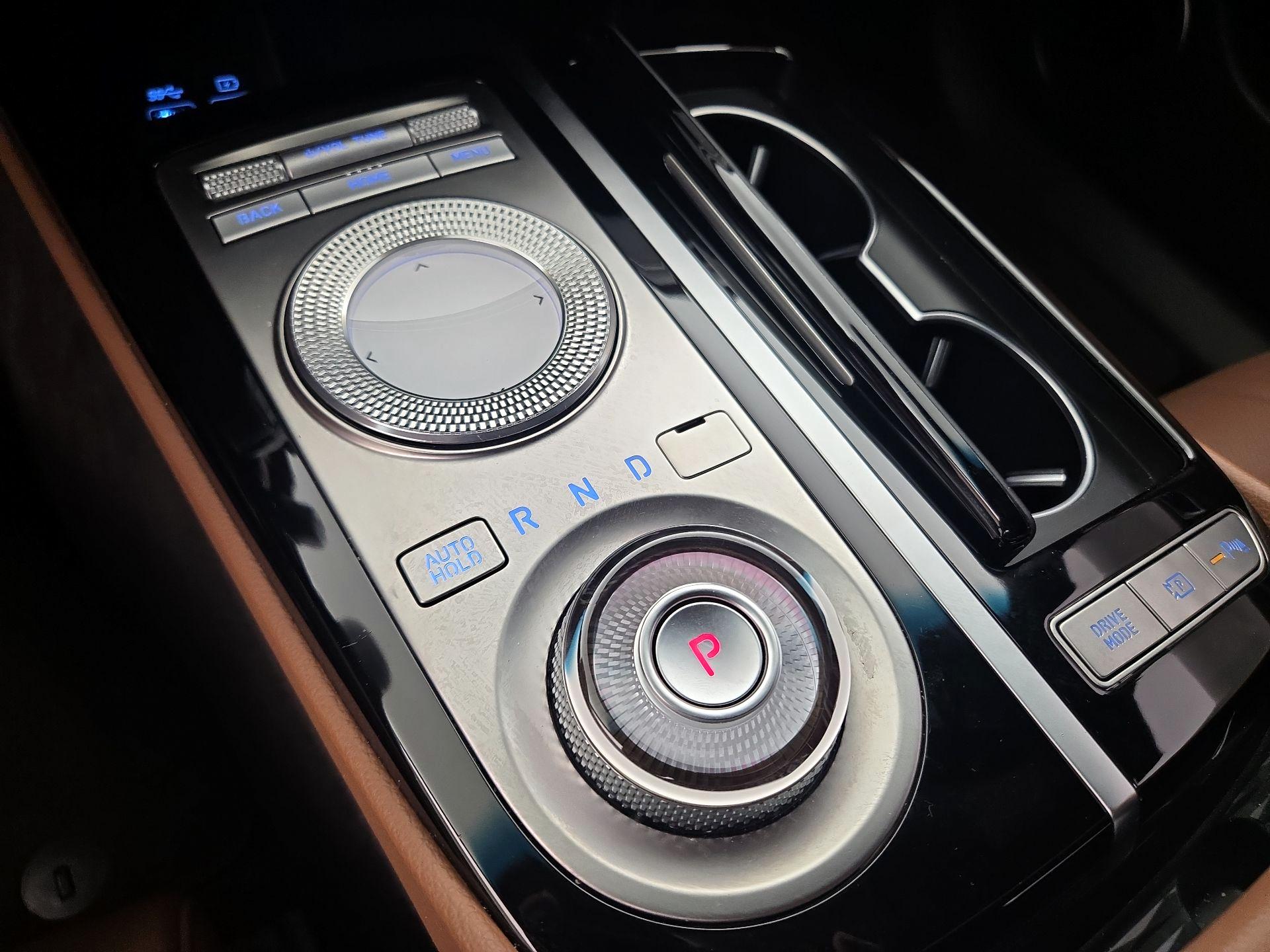 Thumbnail: 2022 Genesis G80 - 18