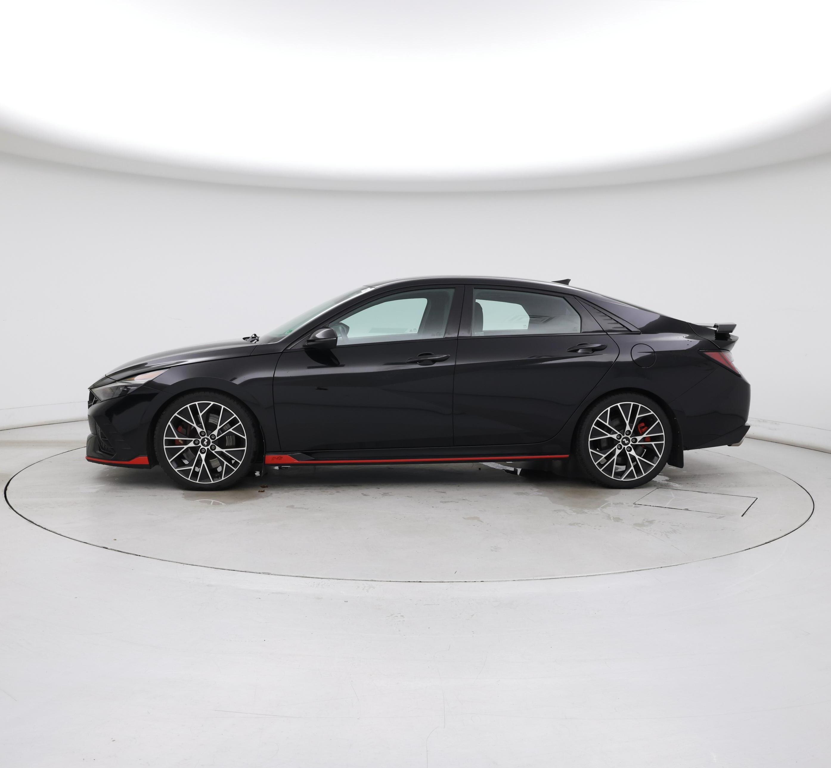 Thumbnail: 2022 Hyundai Elantra - 3