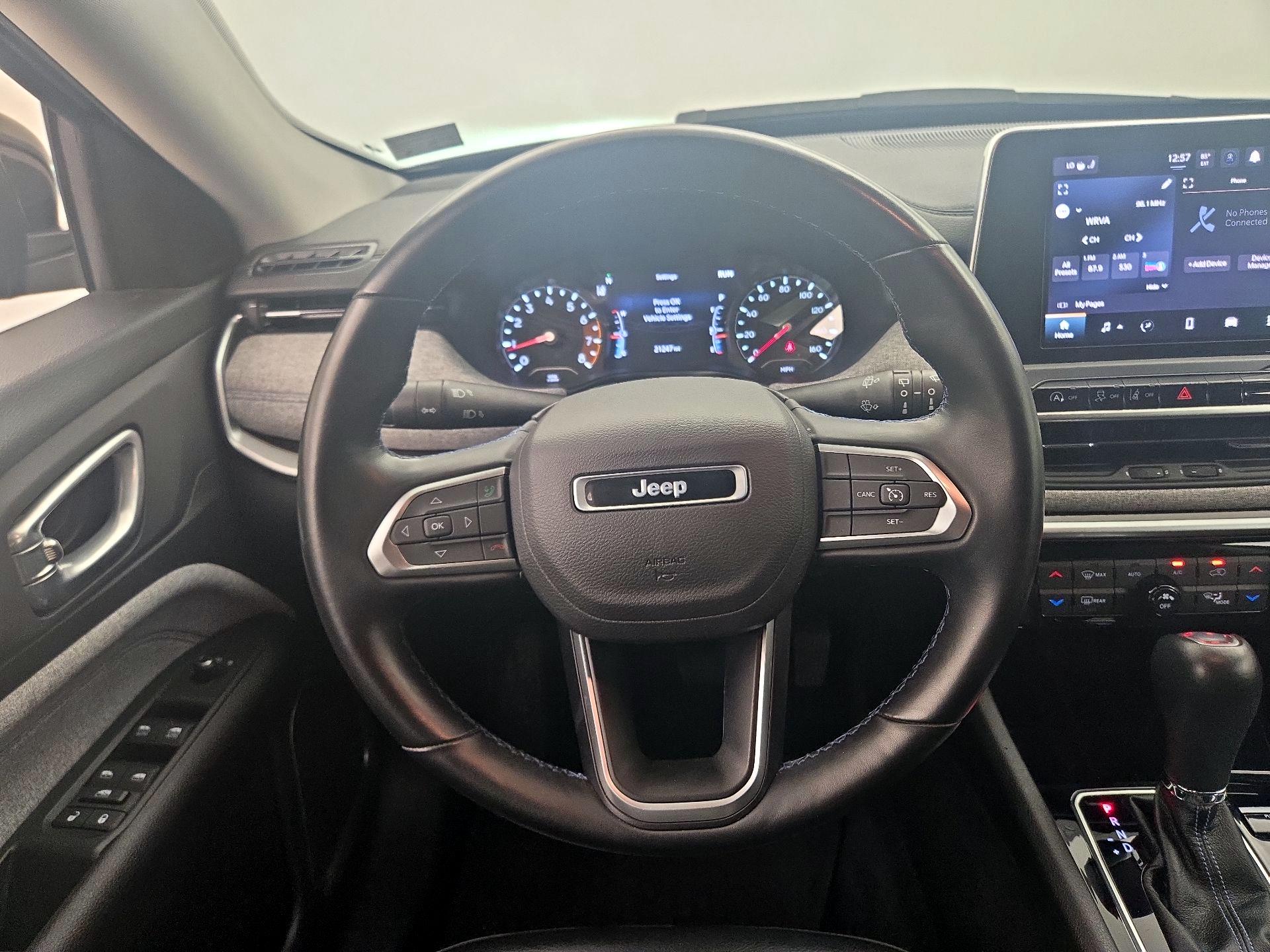 Thumbnail: 2022 Jeep Compass - 10