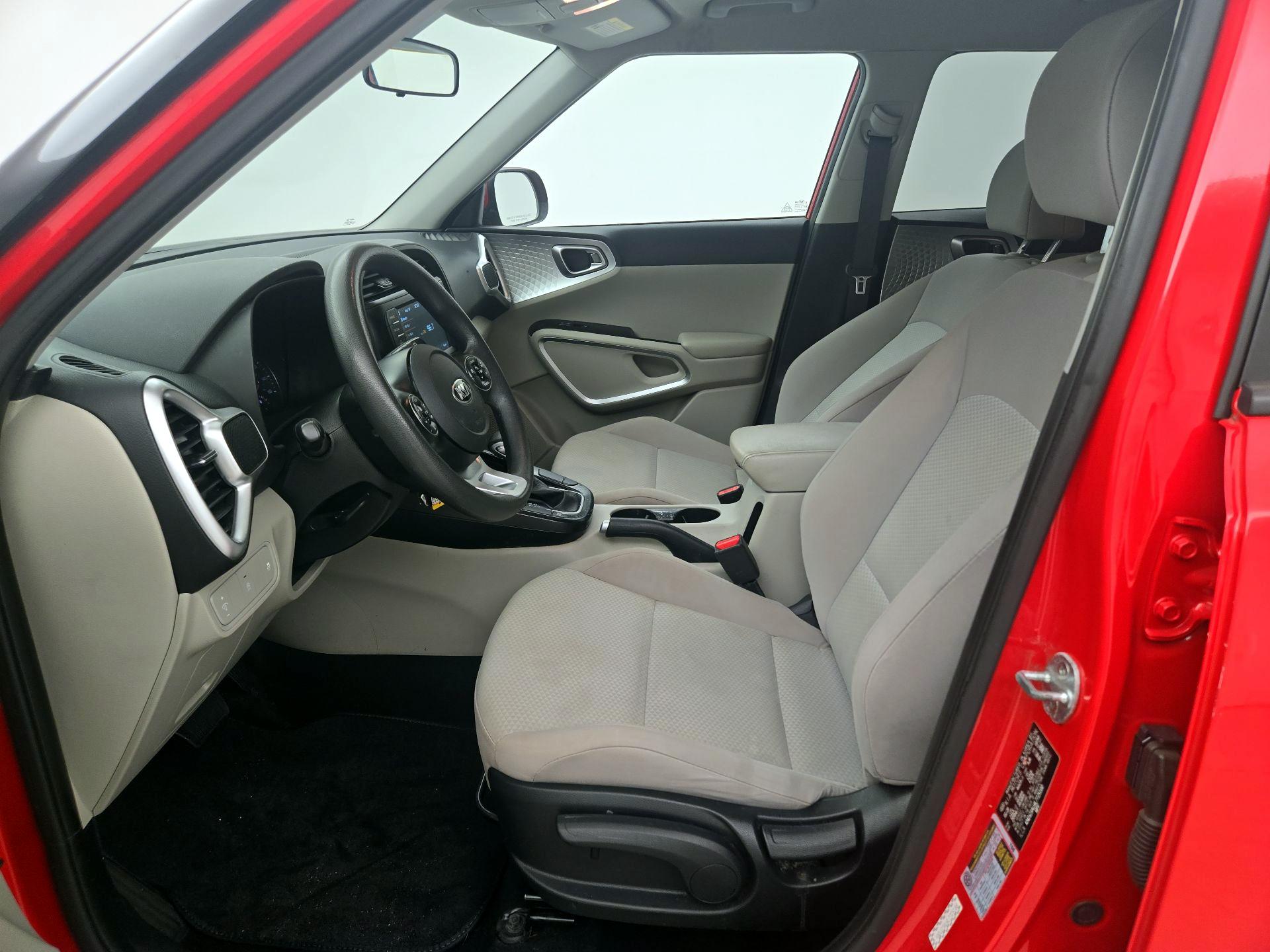 Thumbnail: 2020 Kia Soul - 11