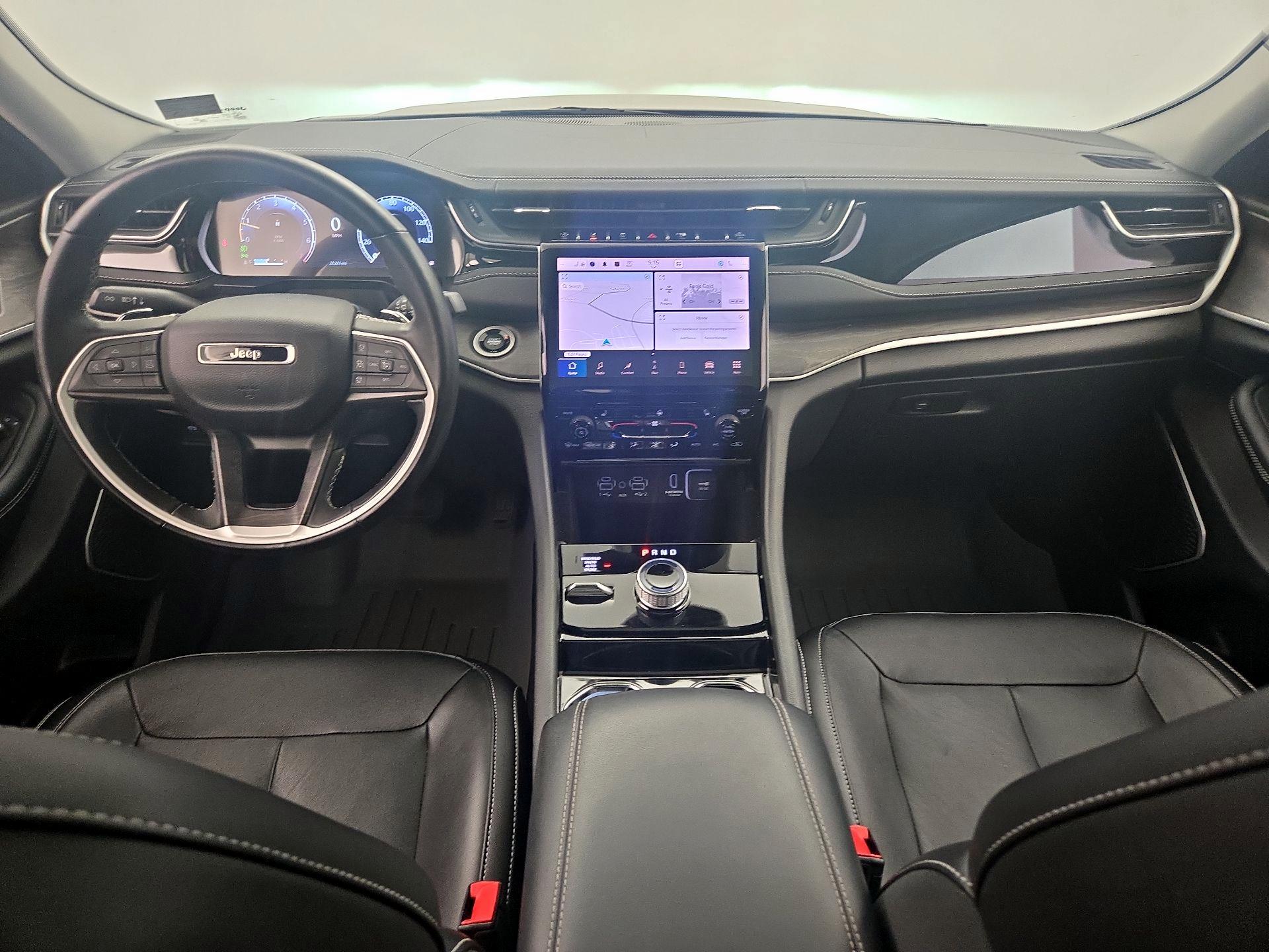 Thumbnail: 2022 Jeep Grand Cherokee - 9