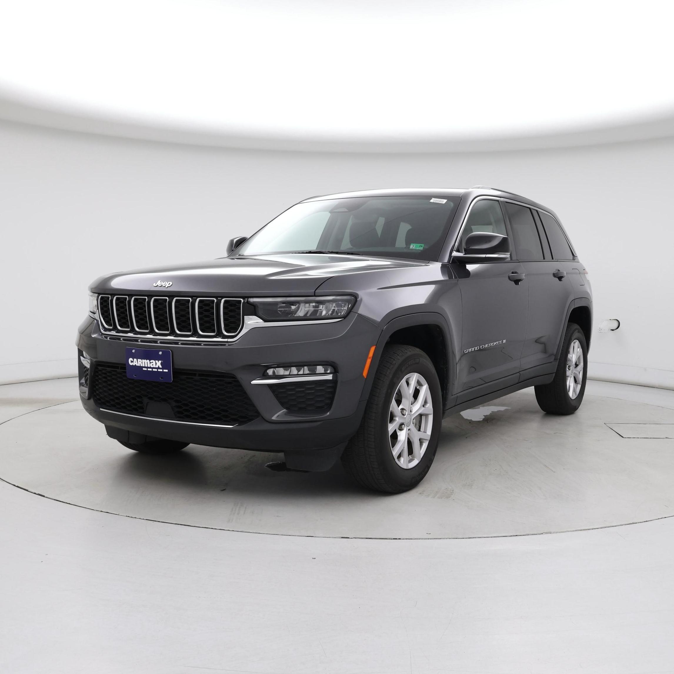 Thumbnail: 2022 Jeep Grand Cherokee - 4