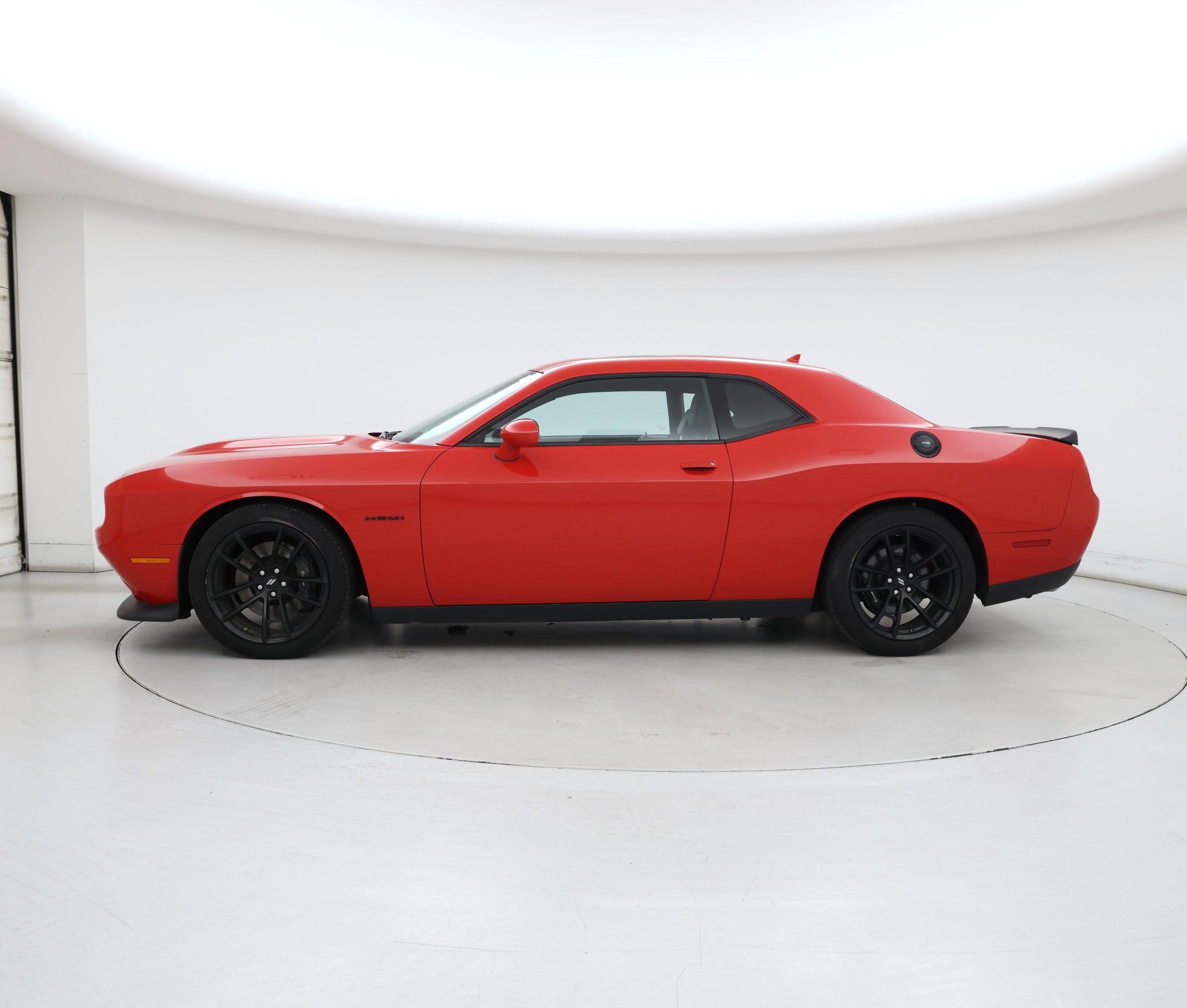 Thumbnail: 2022 Dodge Challenger - 3