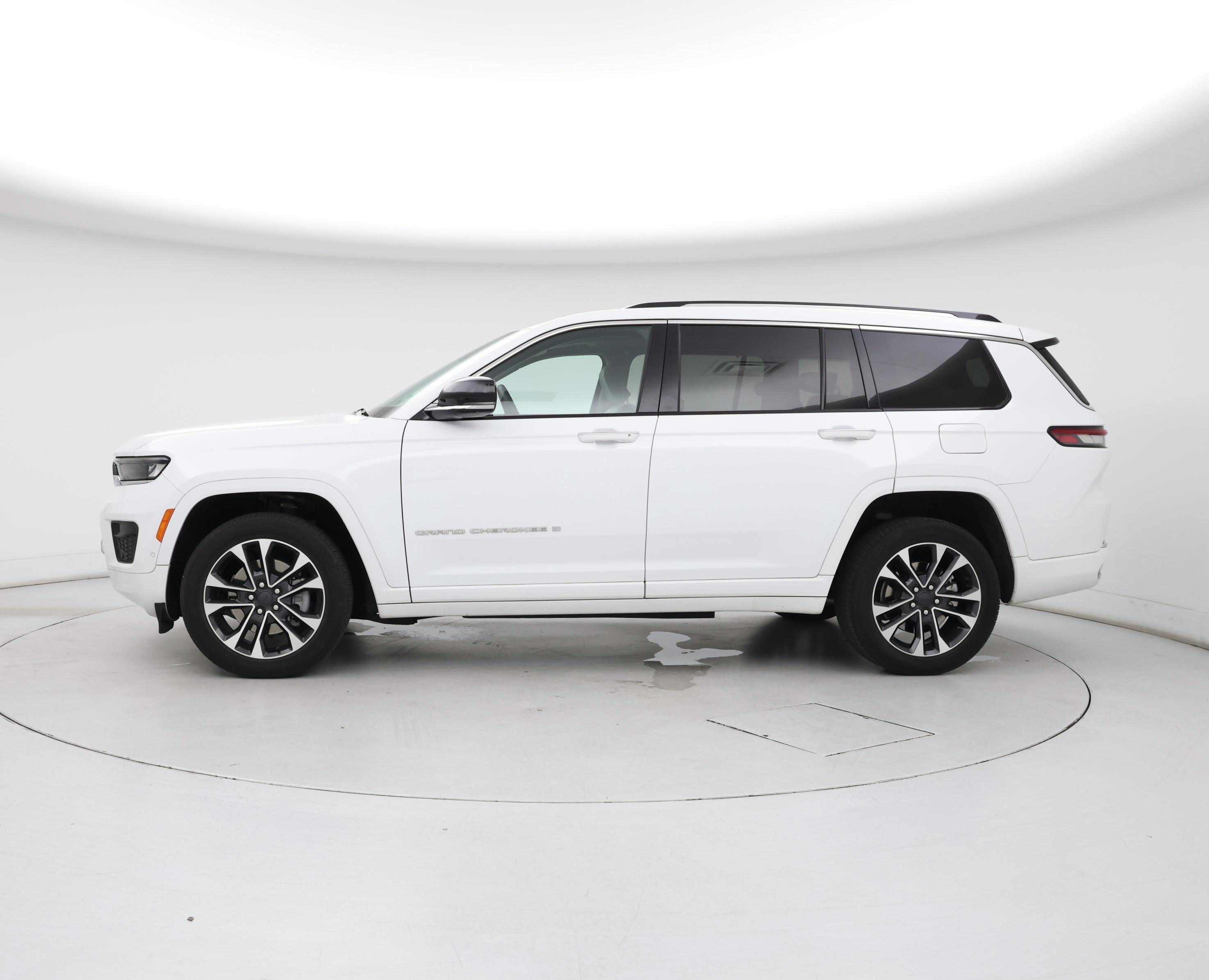 Thumbnail: 2021 Jeep Grand Cherokee L - 3